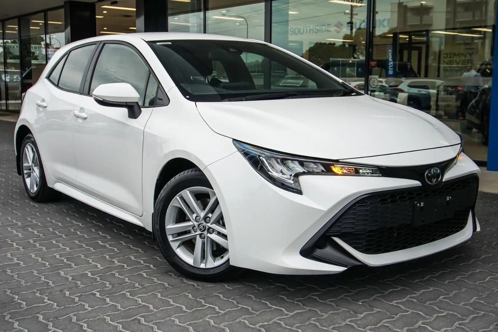 2022 Toyota Corolla Gallery Image 1