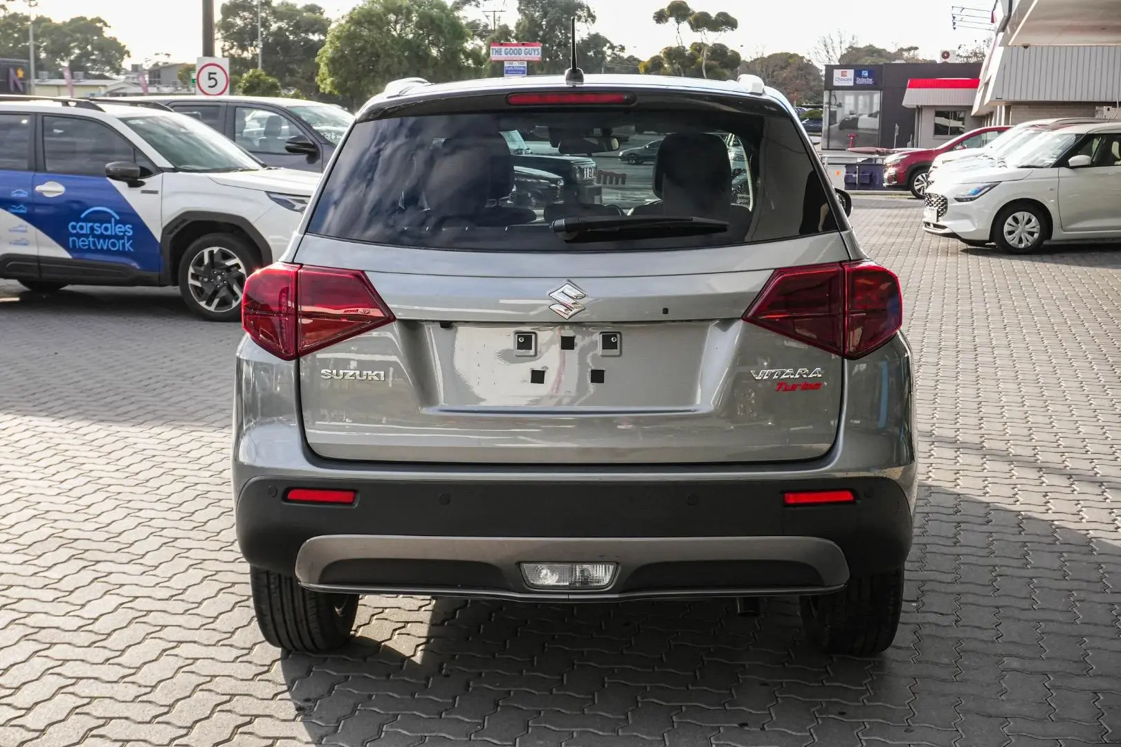 2023 Suzuki Vitara Gallery Image 6