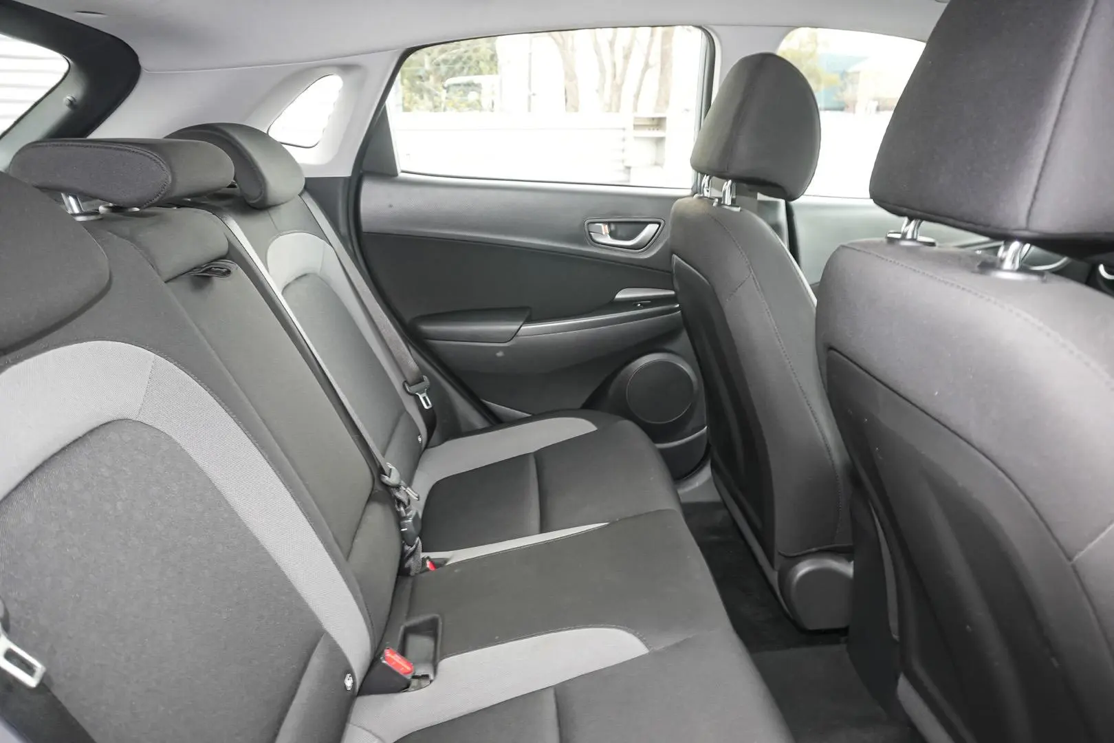 2020 Hyundai Kona Gallery Image 9