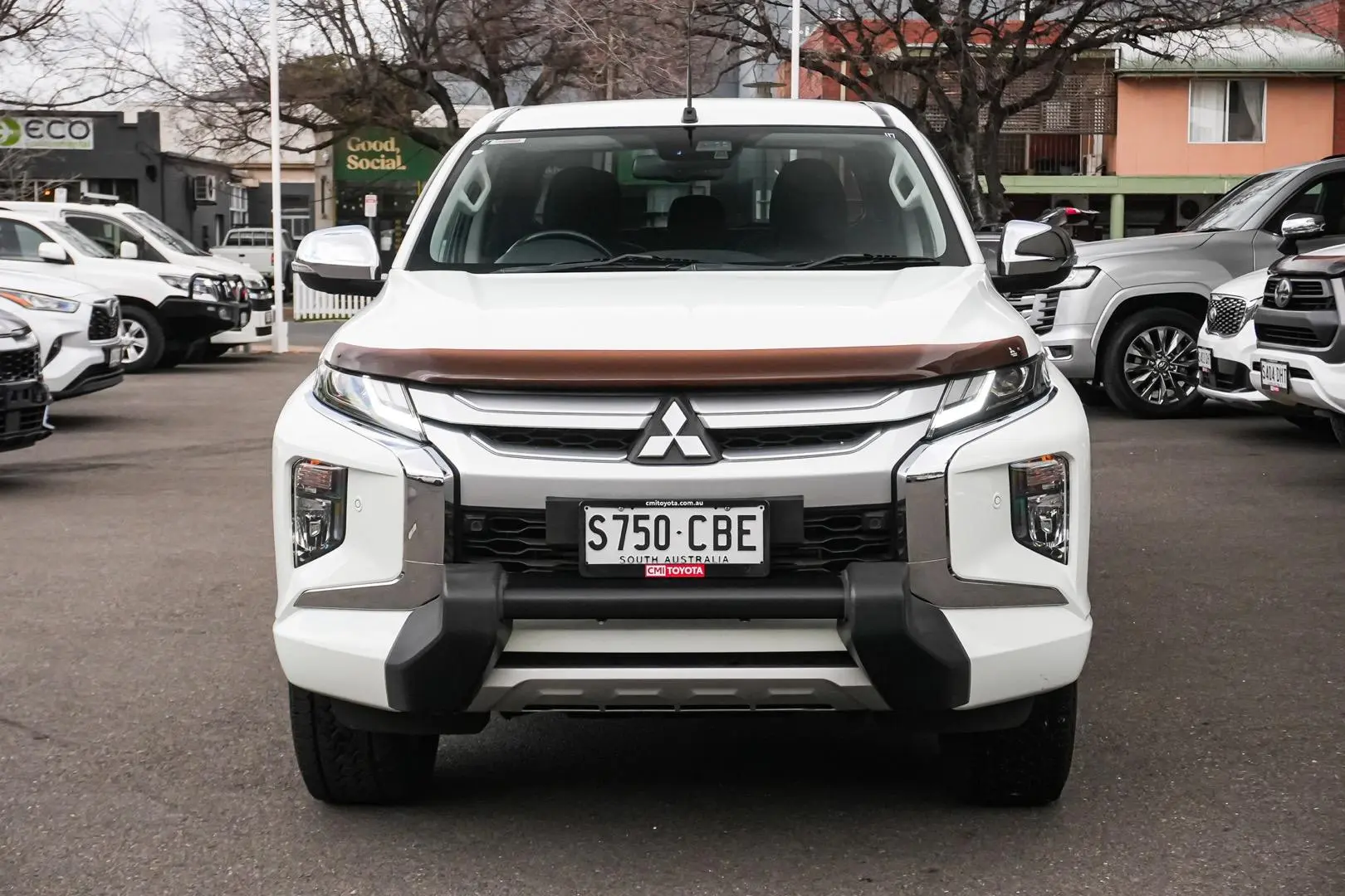 2018 Mitsubishi Triton Gallery Image 5