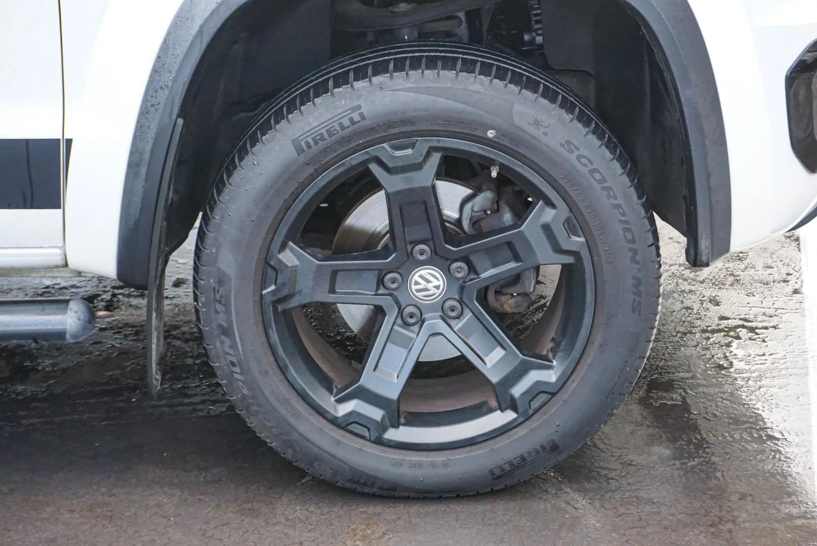 2021 Volkswagen Amarok Gallery Image 12