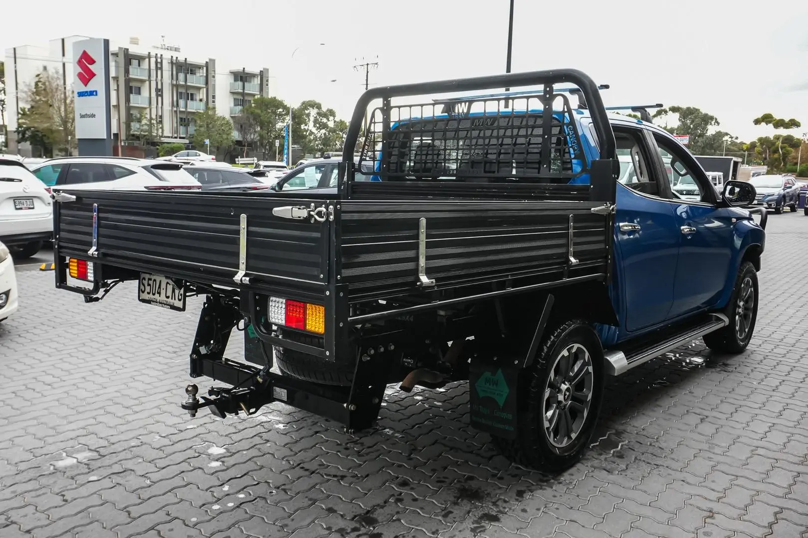 2021 Mitsubishi Triton Gallery Image 3