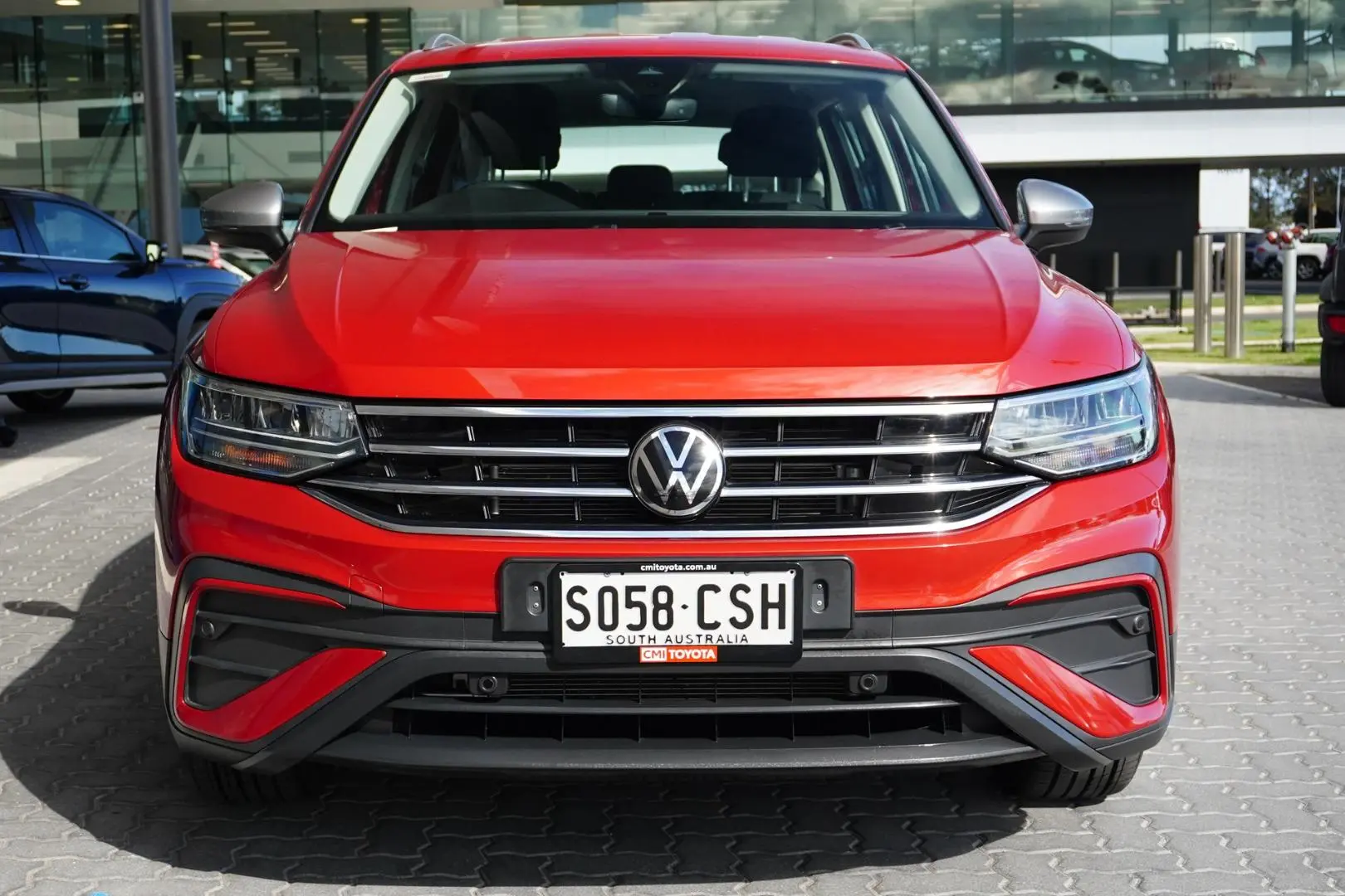 2022 Volkswagen Tiguan Gallery Image 5