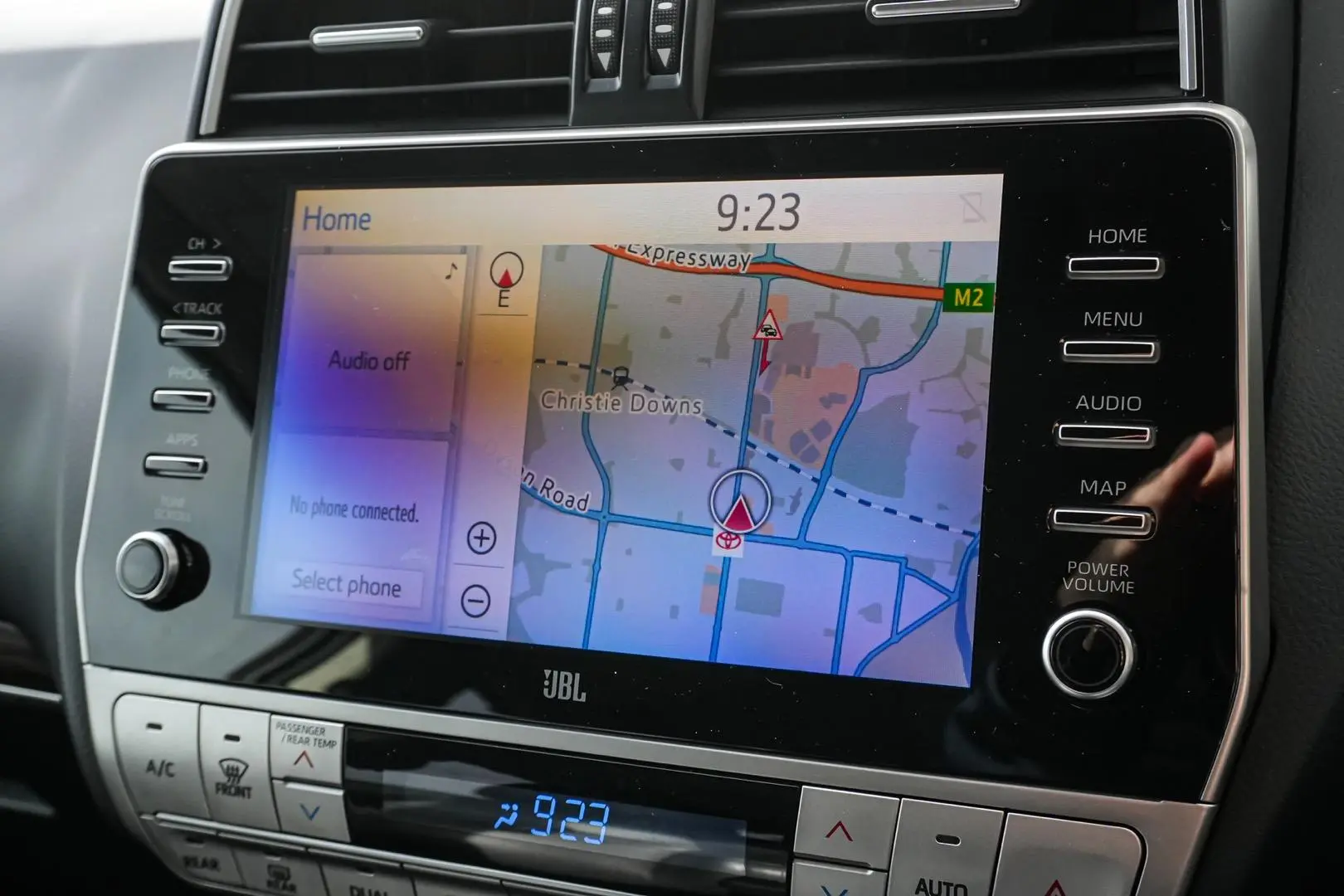 2020 Toyota Landcruiser Prado Gallery Image 20