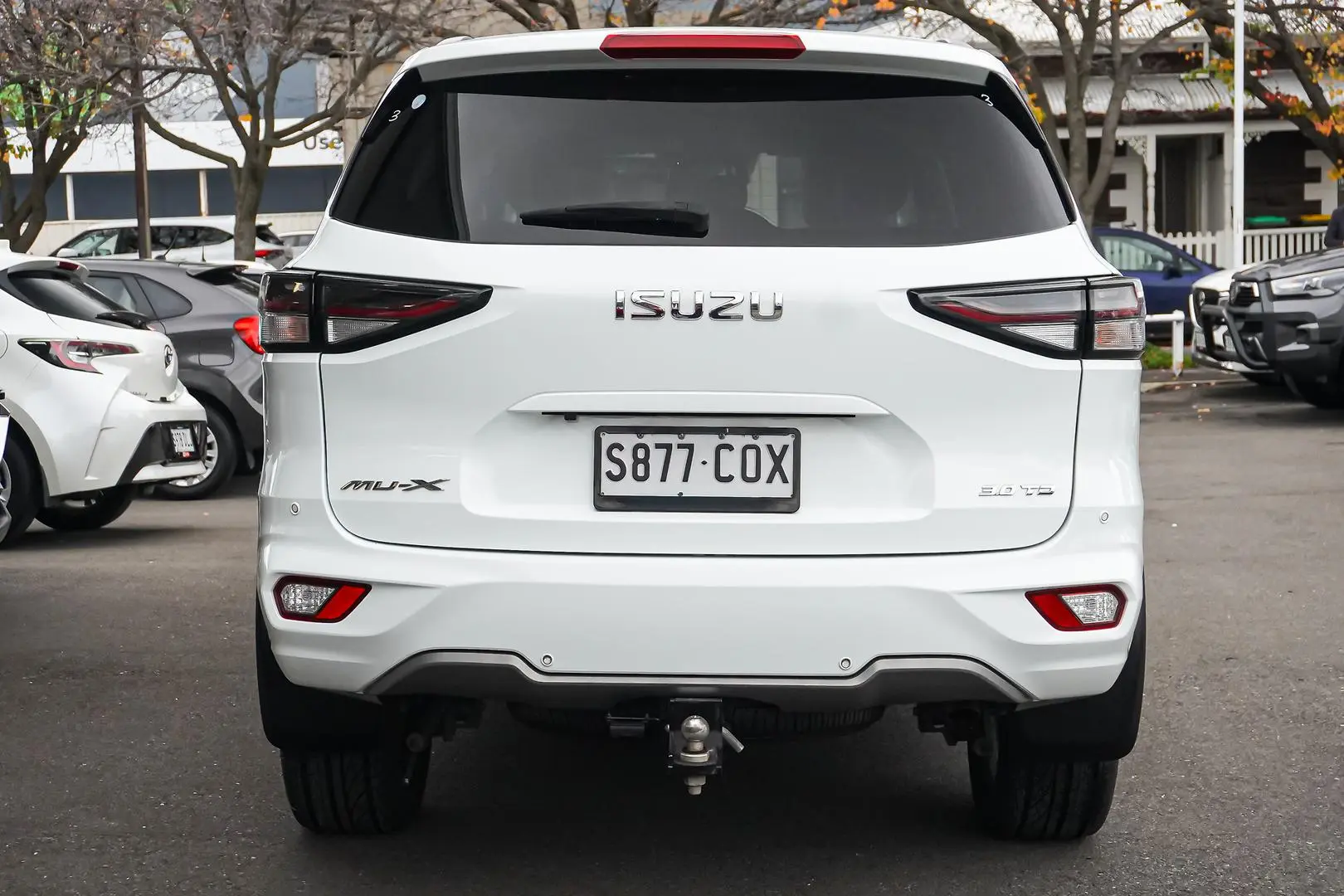 2022 Isuzu MU-X Gallery Image 5