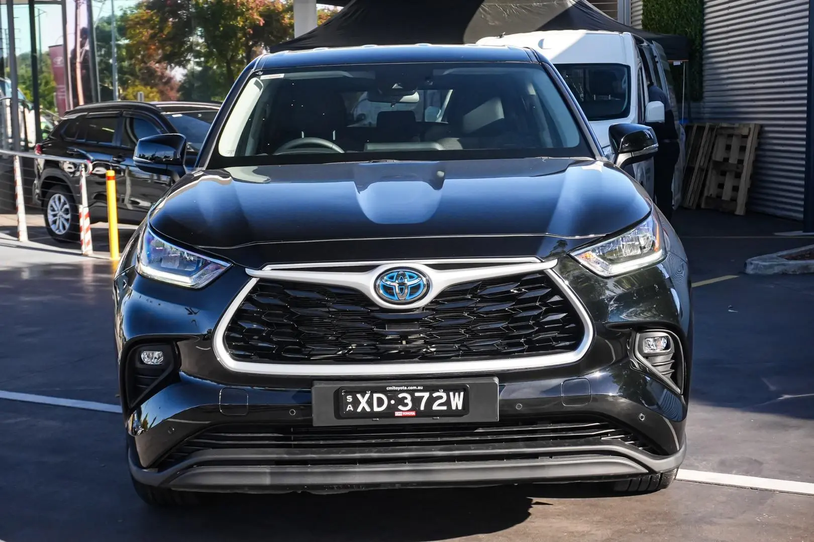 2023 Toyota Kluger Gallery Image 3