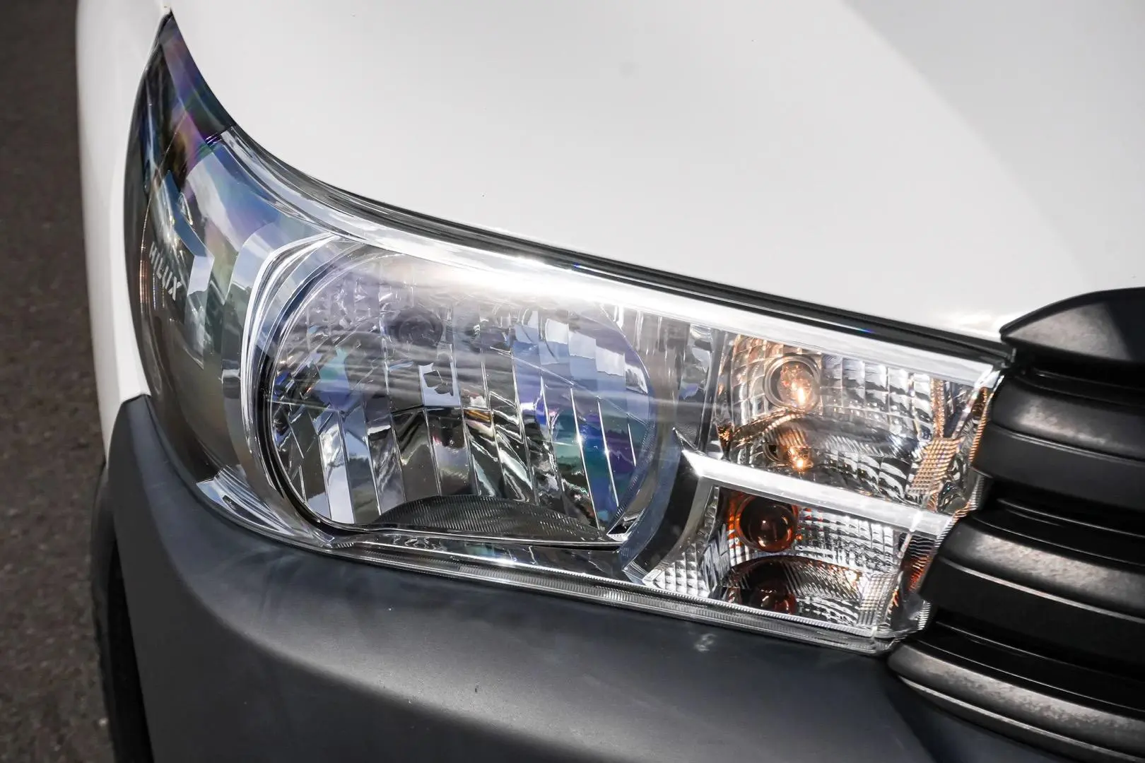 2019 Toyota Hilux Gallery Image 11