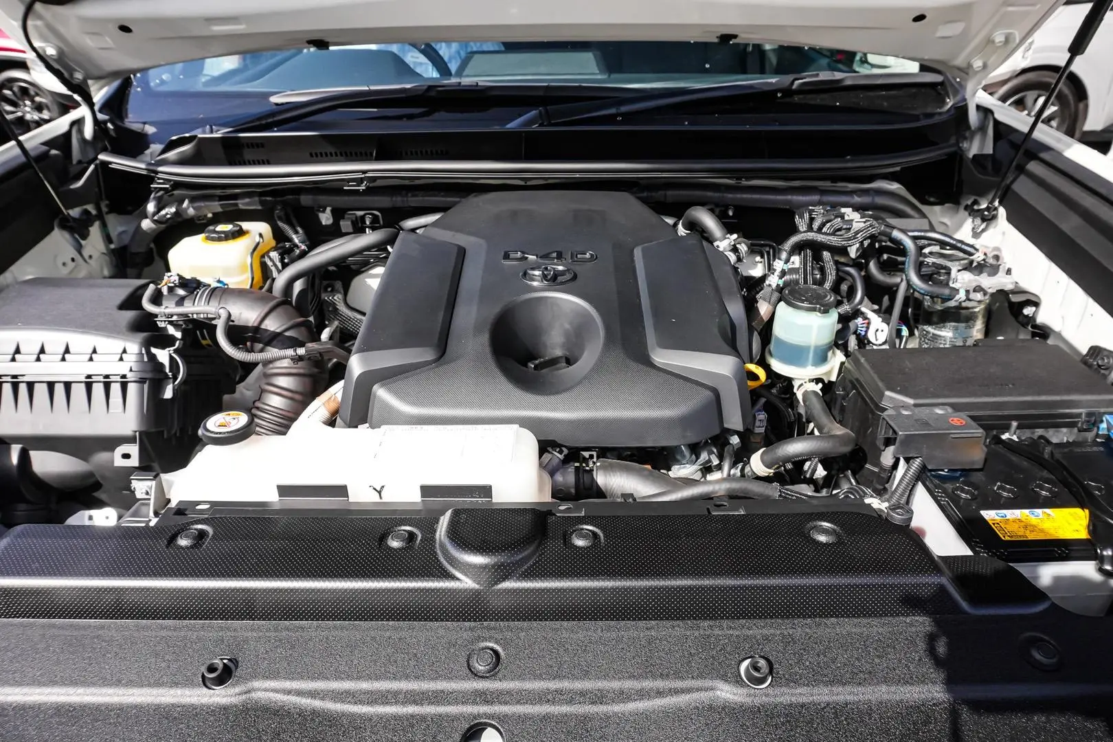 2021 Toyota Landcruiser Prado Gallery Image 24