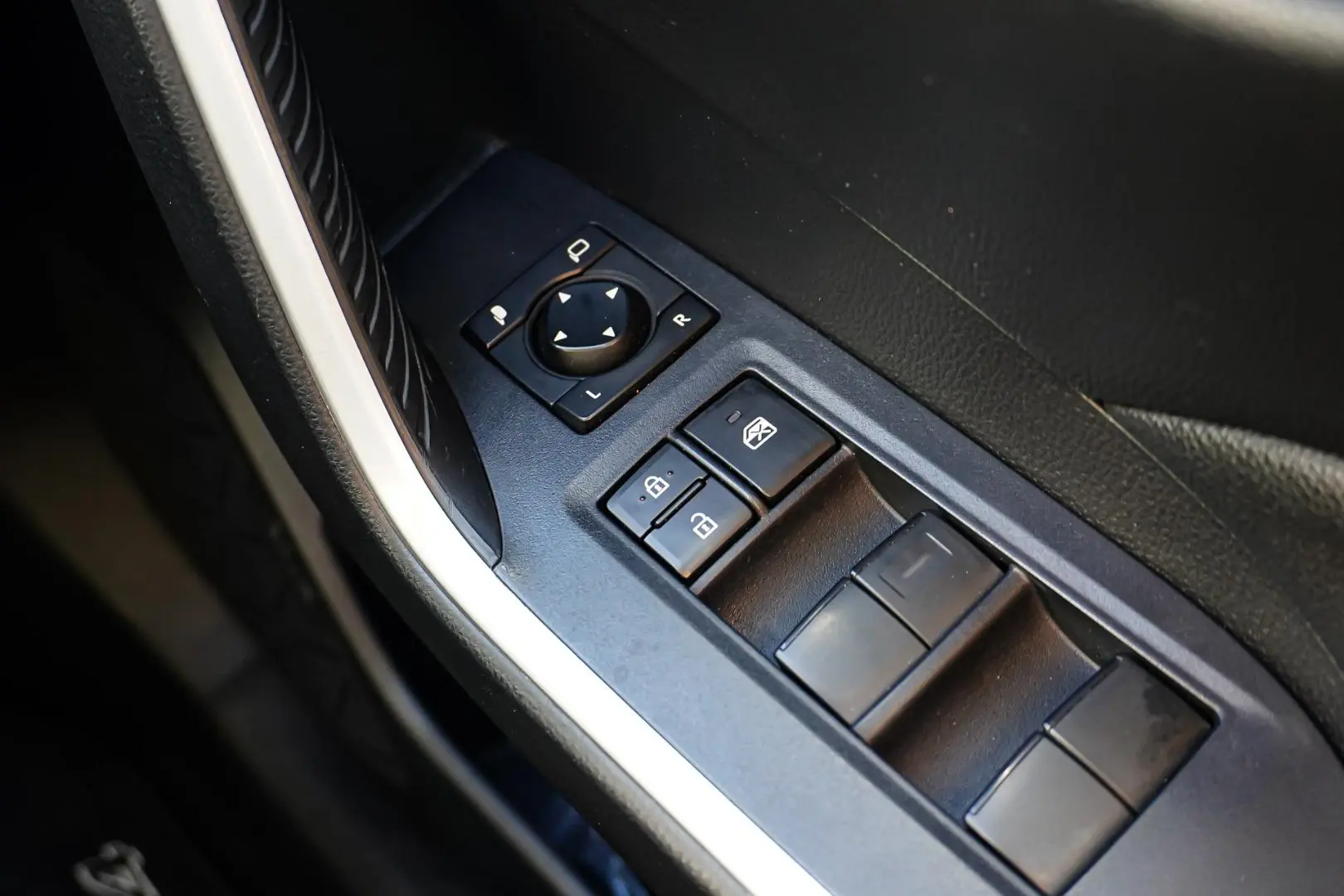 2023 Toyota RAV4 Gallery Image 20