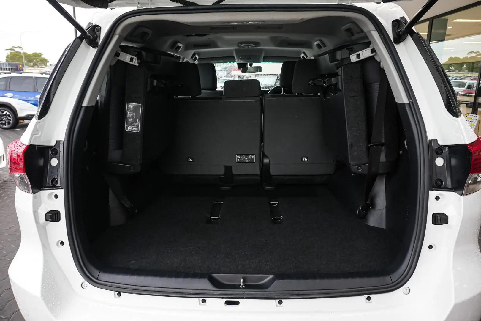 2022 Toyota Fortuner Gallery Image 12