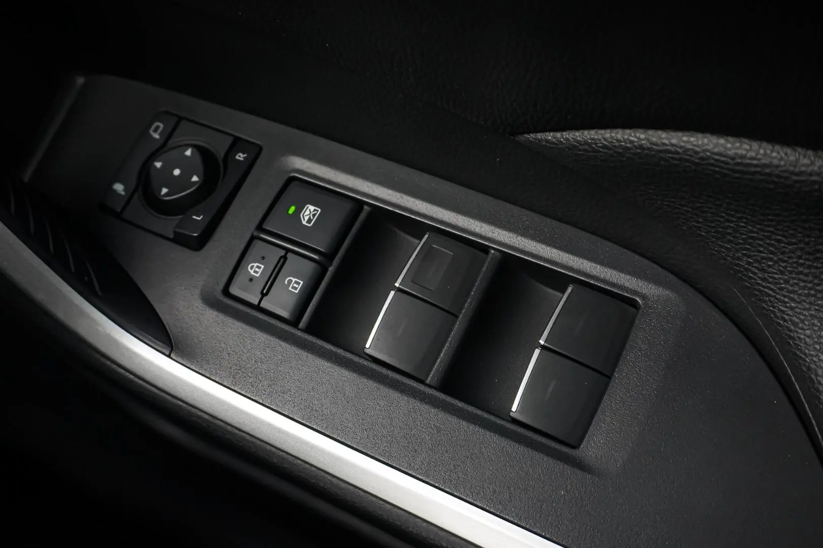 2024 Toyota RAV4 Gallery Image 21