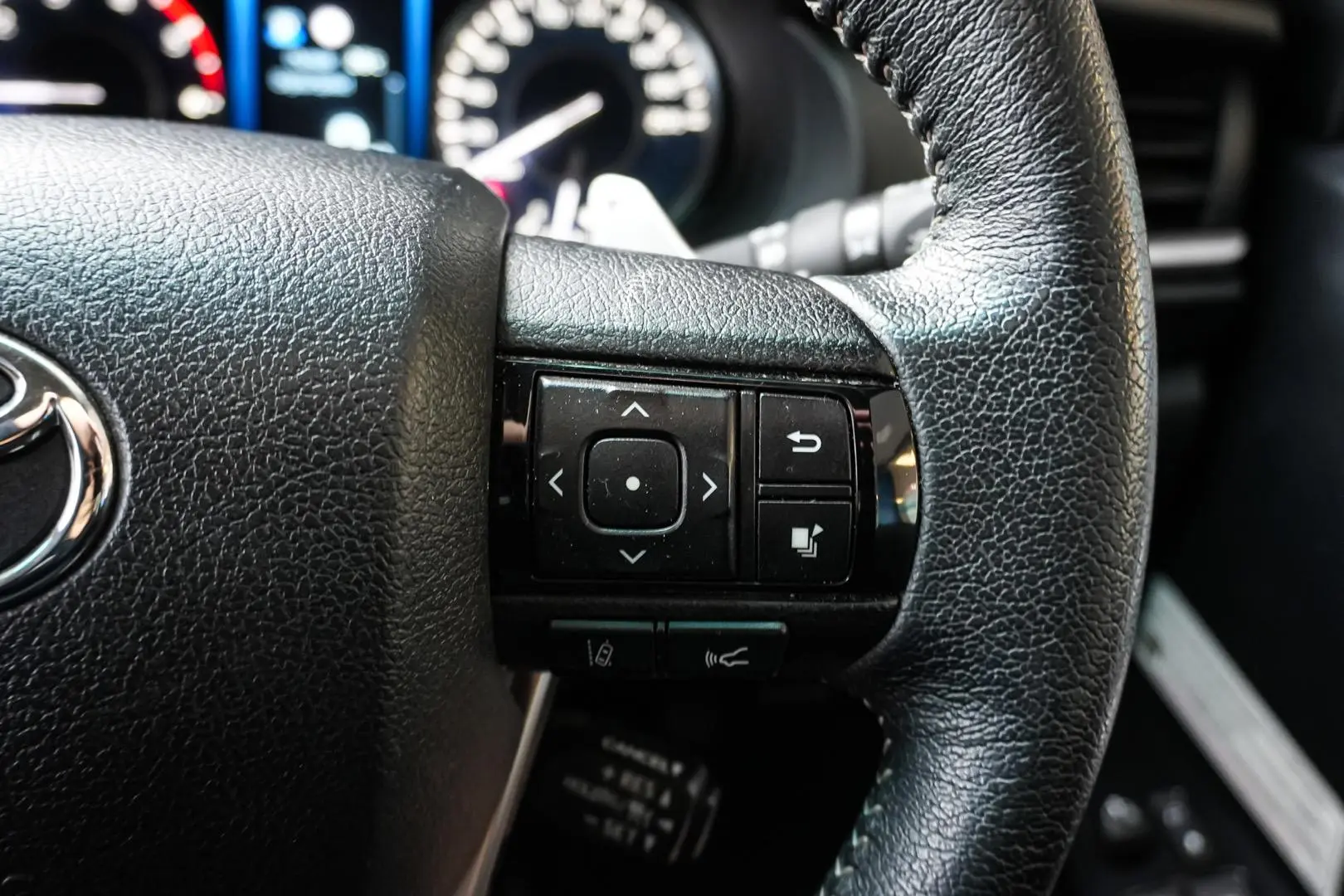 2021 Toyota Fortuner Gallery Image 20