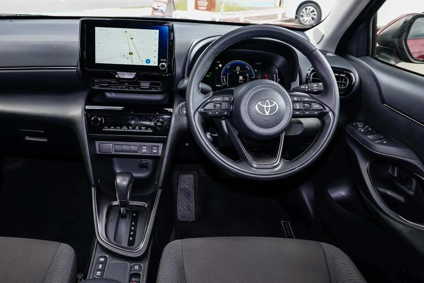 2024 Toyota Yaris Cross Gallery Image 9