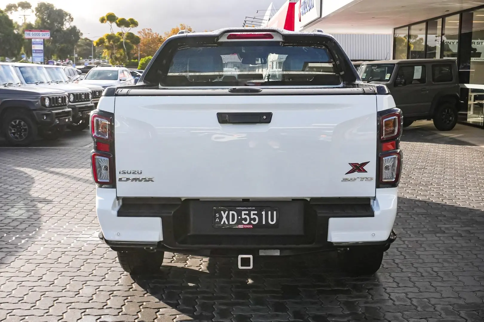 2023 Isuzu D-MAX Gallery Image 6