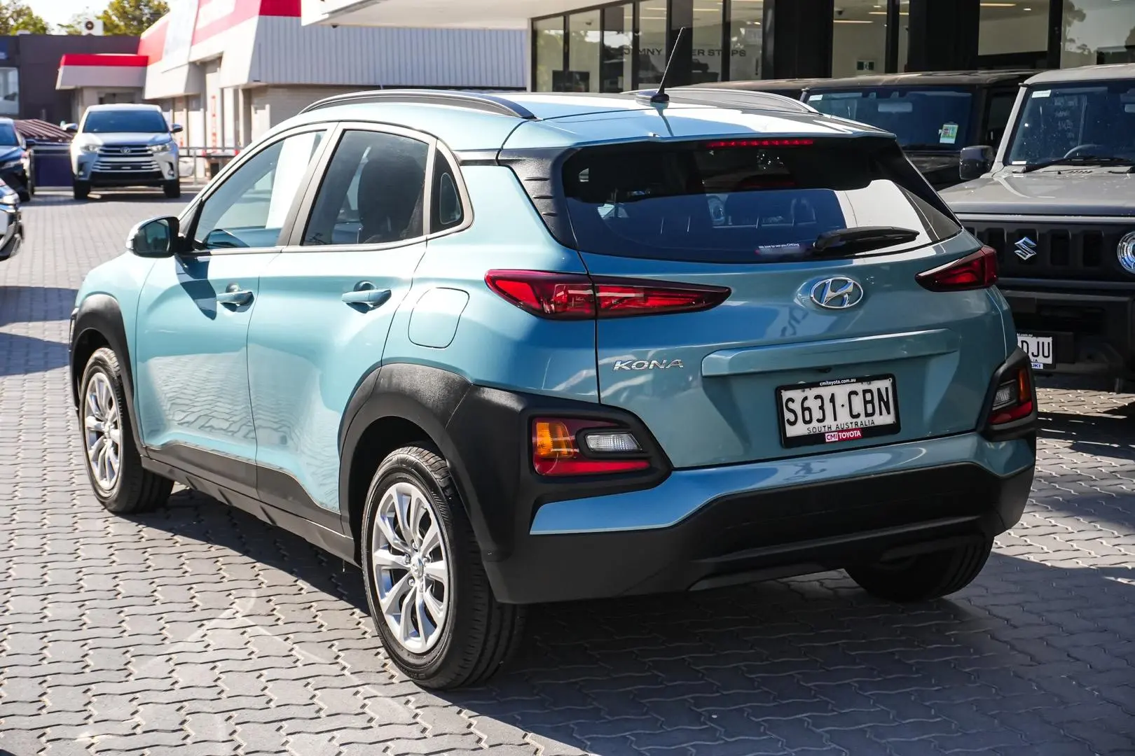 2019 Hyundai Kona Gallery Image 3