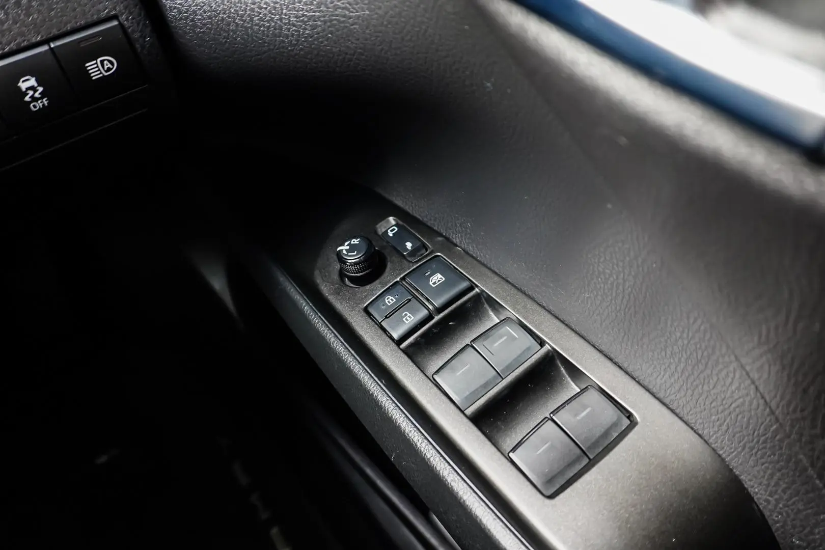 2021 Toyota Camry Gallery Image 21