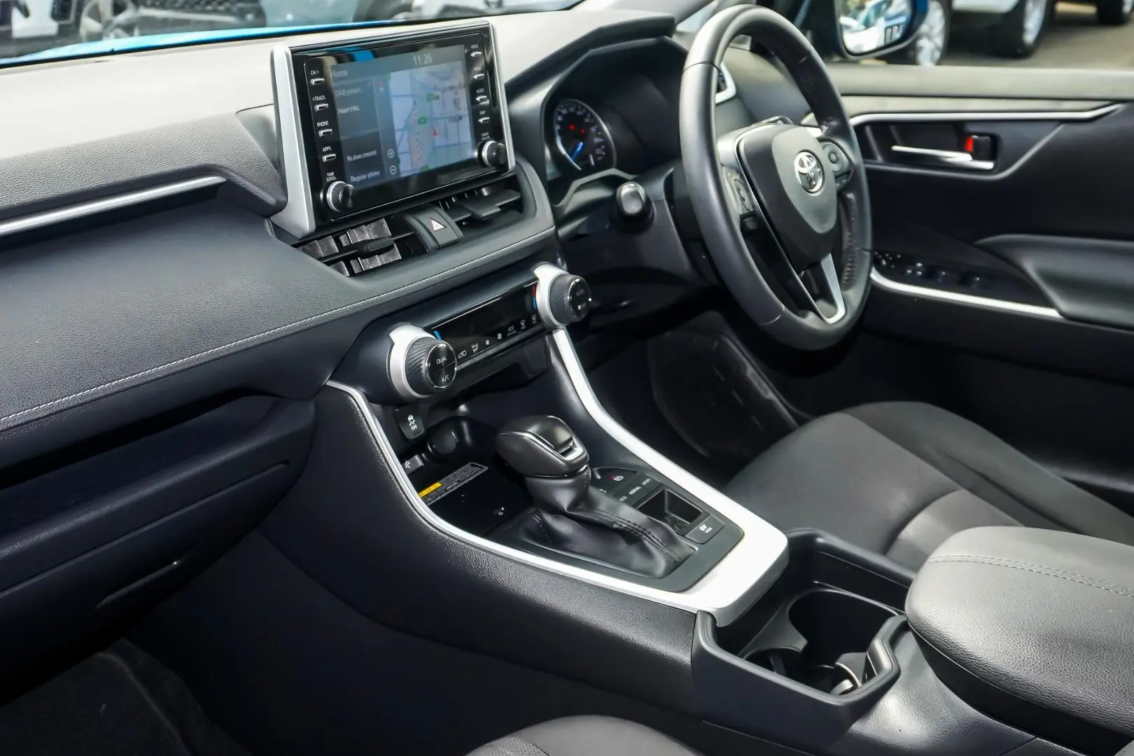2020 Toyota RAV4 Gallery Image 10