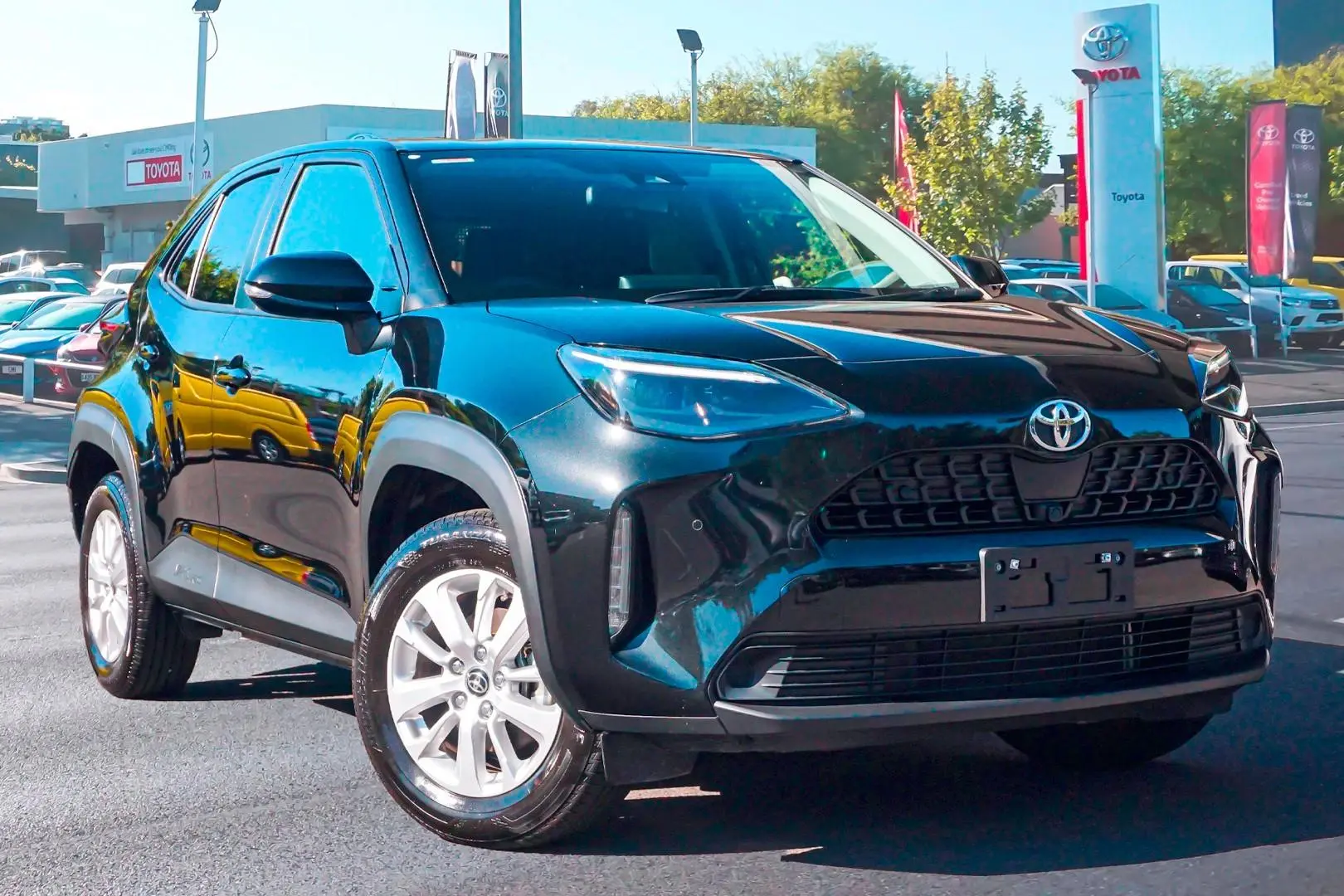 2023 Toyota Yaris Cross Gallery Image 1