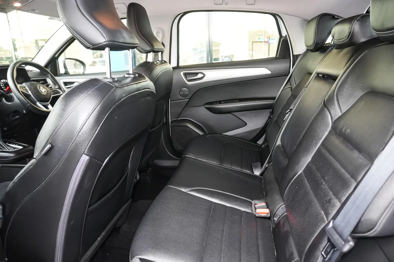 2023 Renault Arkana Gallery Image 8