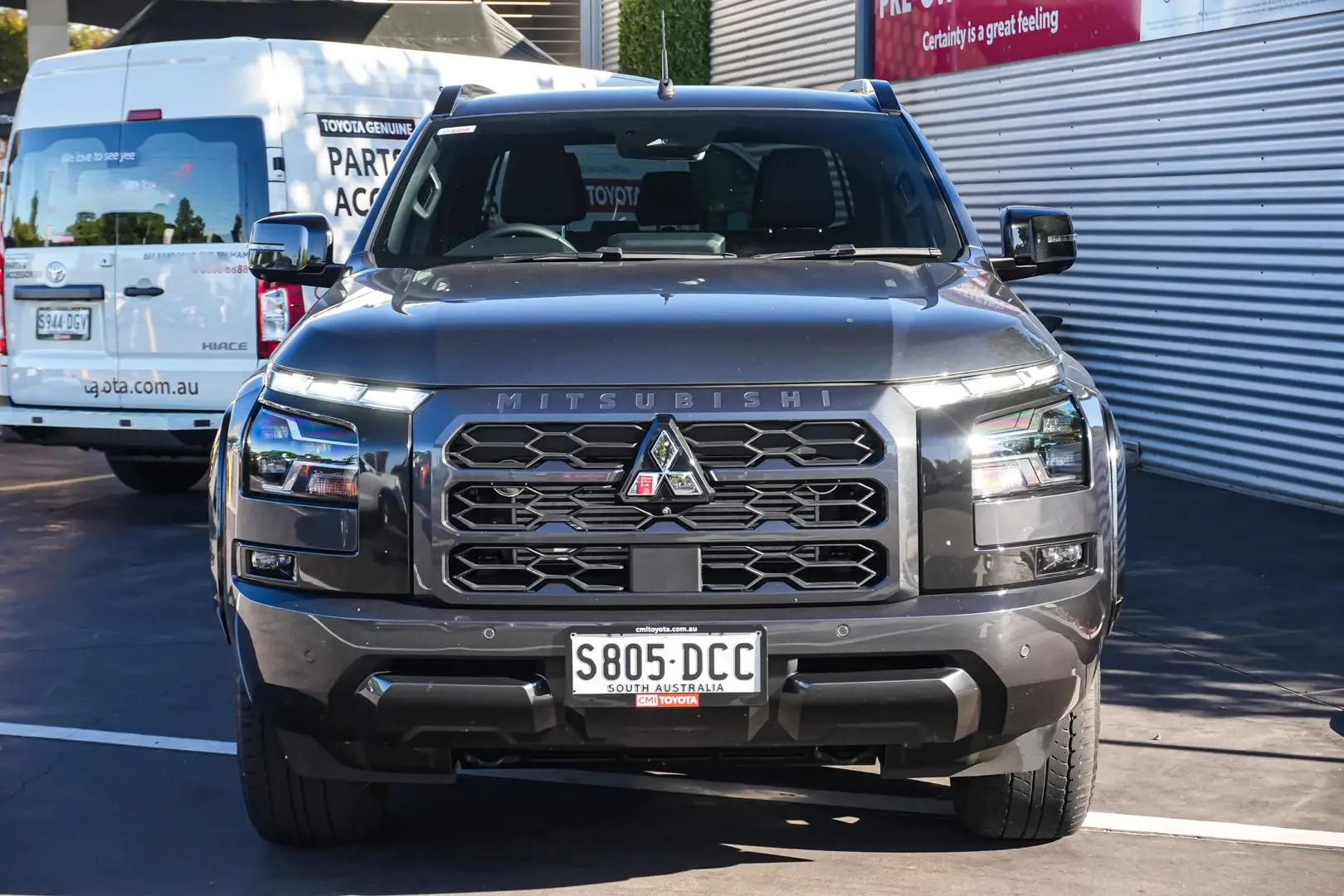 2024 Mitsubishi Triton Gallery Image 5