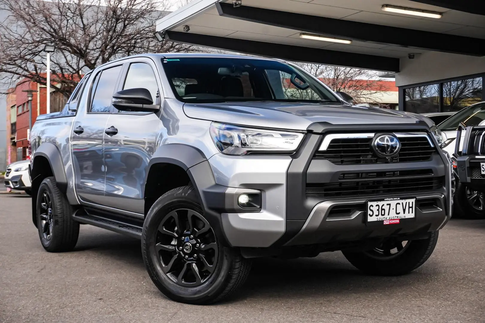 2023 Toyota Hilux Gallery Image 2
