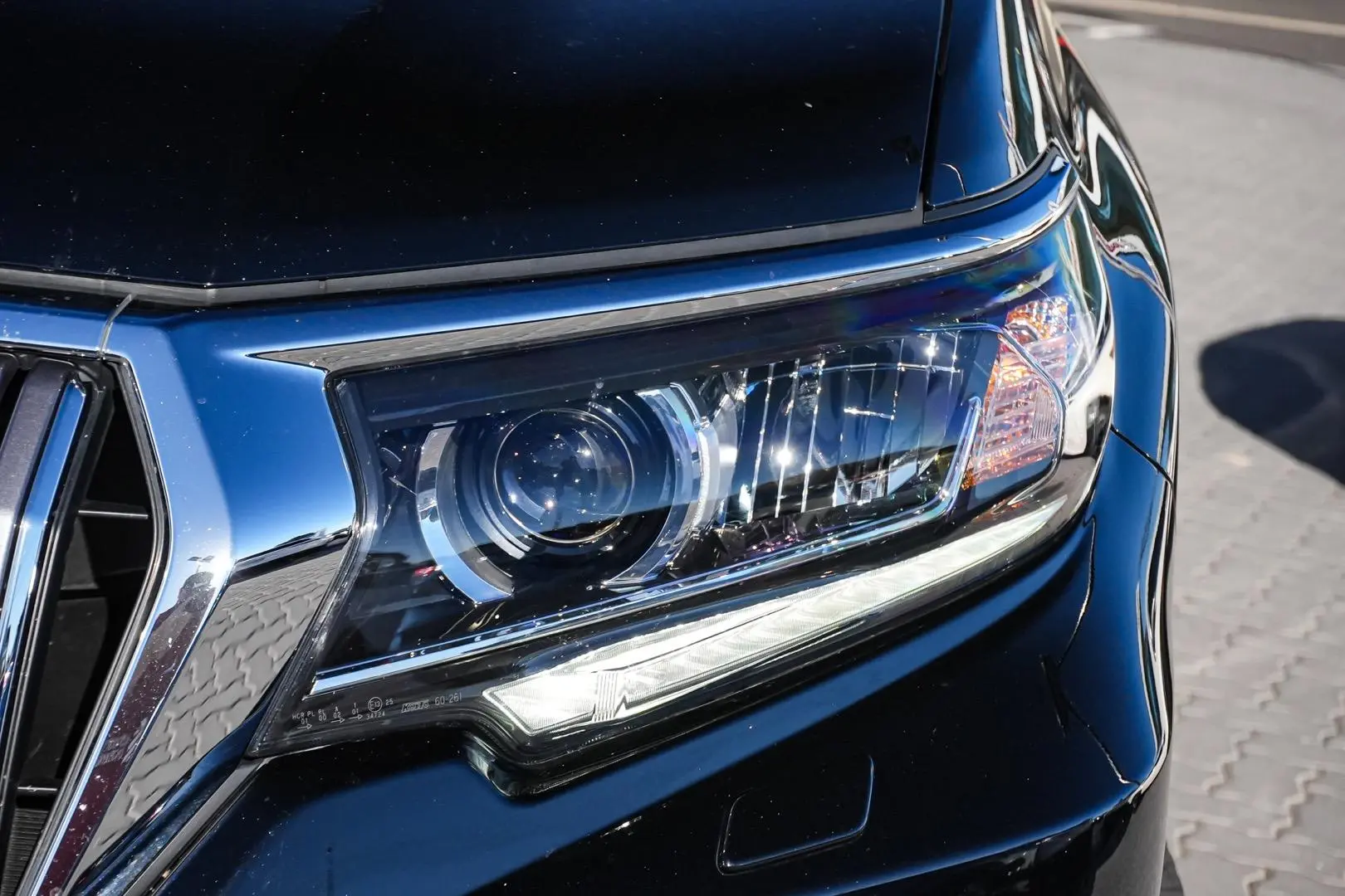 2023 Toyota Landcruiser Prado Gallery Image 12
