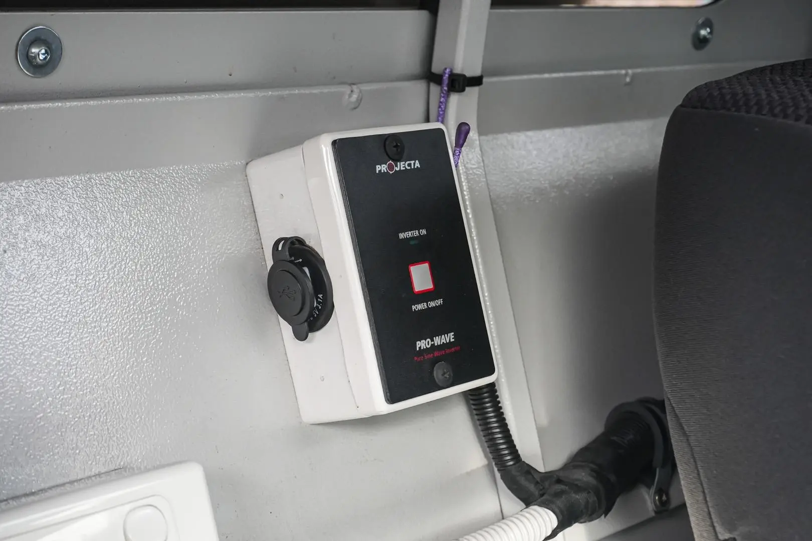 2019 Toyota Hiace Gallery Image 24