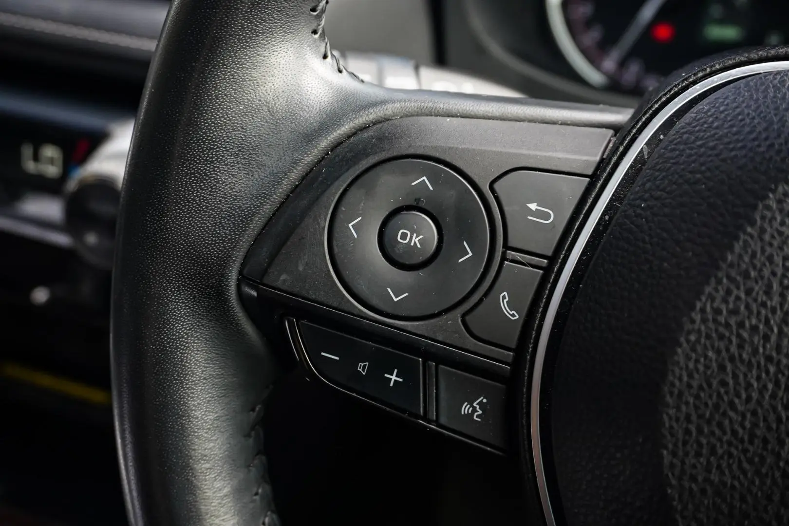 2021 Toyota RAV4 Gallery Image 18