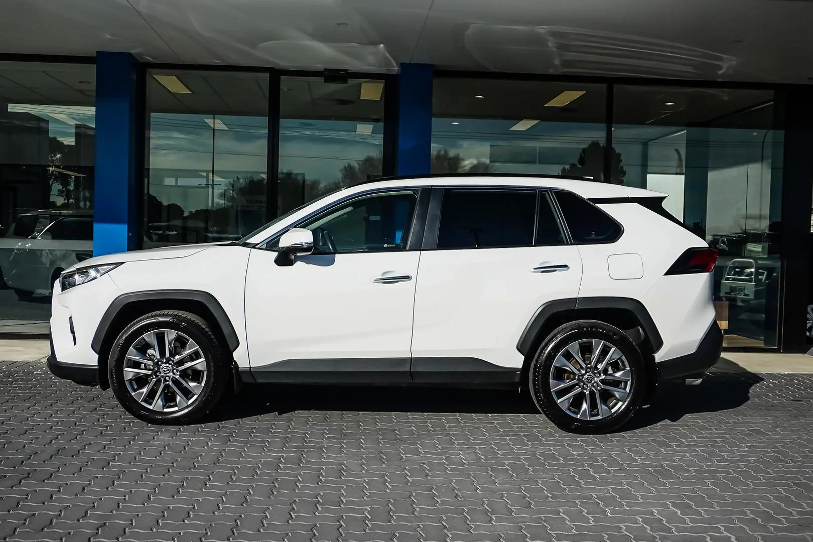 2024 Toyota RAV4 Gallery Image 3