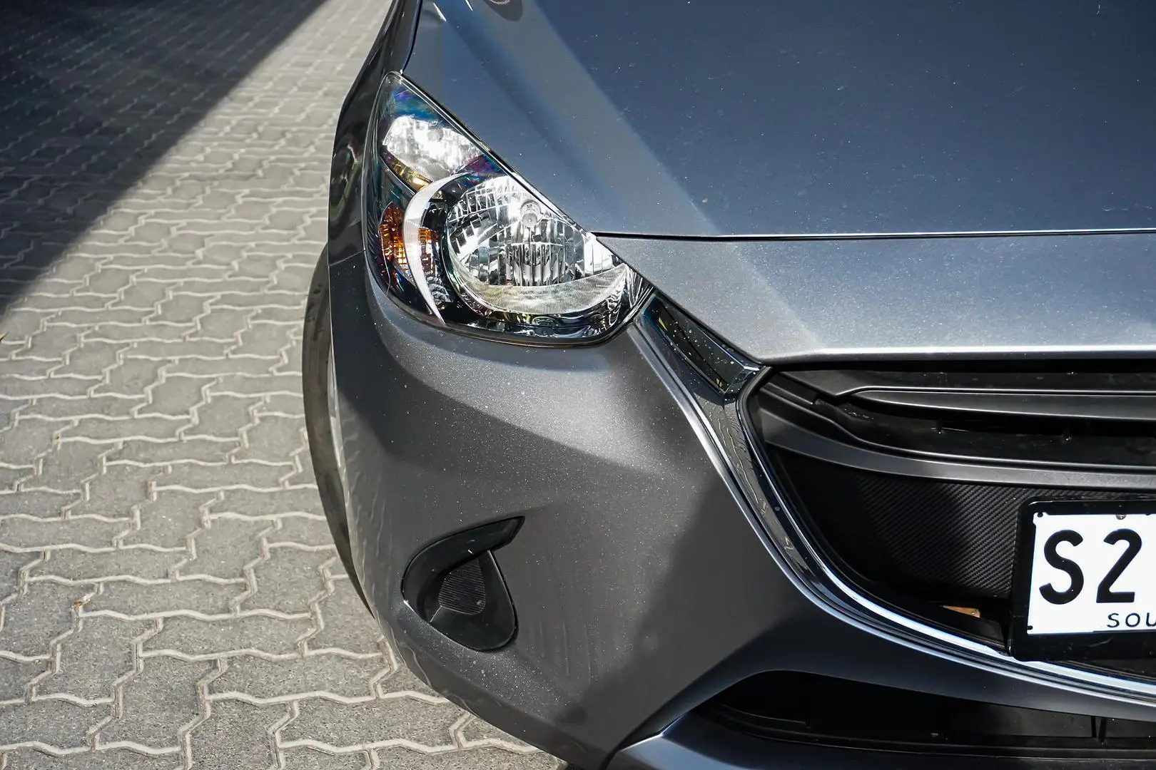 2019 Mazda 2 Gallery Image 13