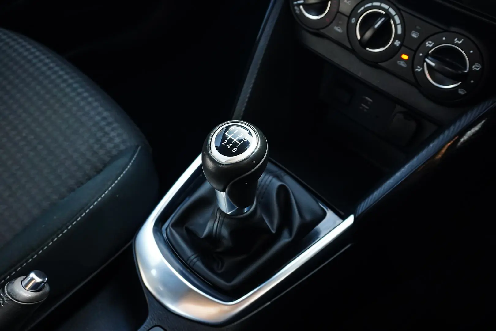 2019 Mazda 2 Gallery Image 20