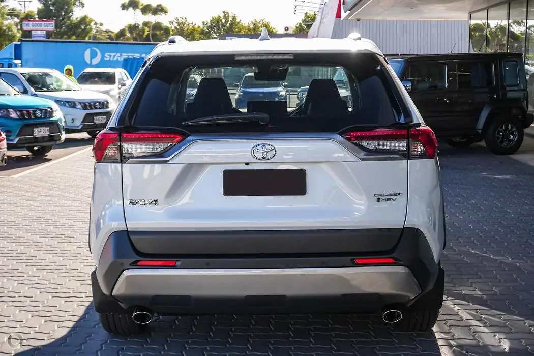 2025 Toyota RAV4 Gallery Image 7