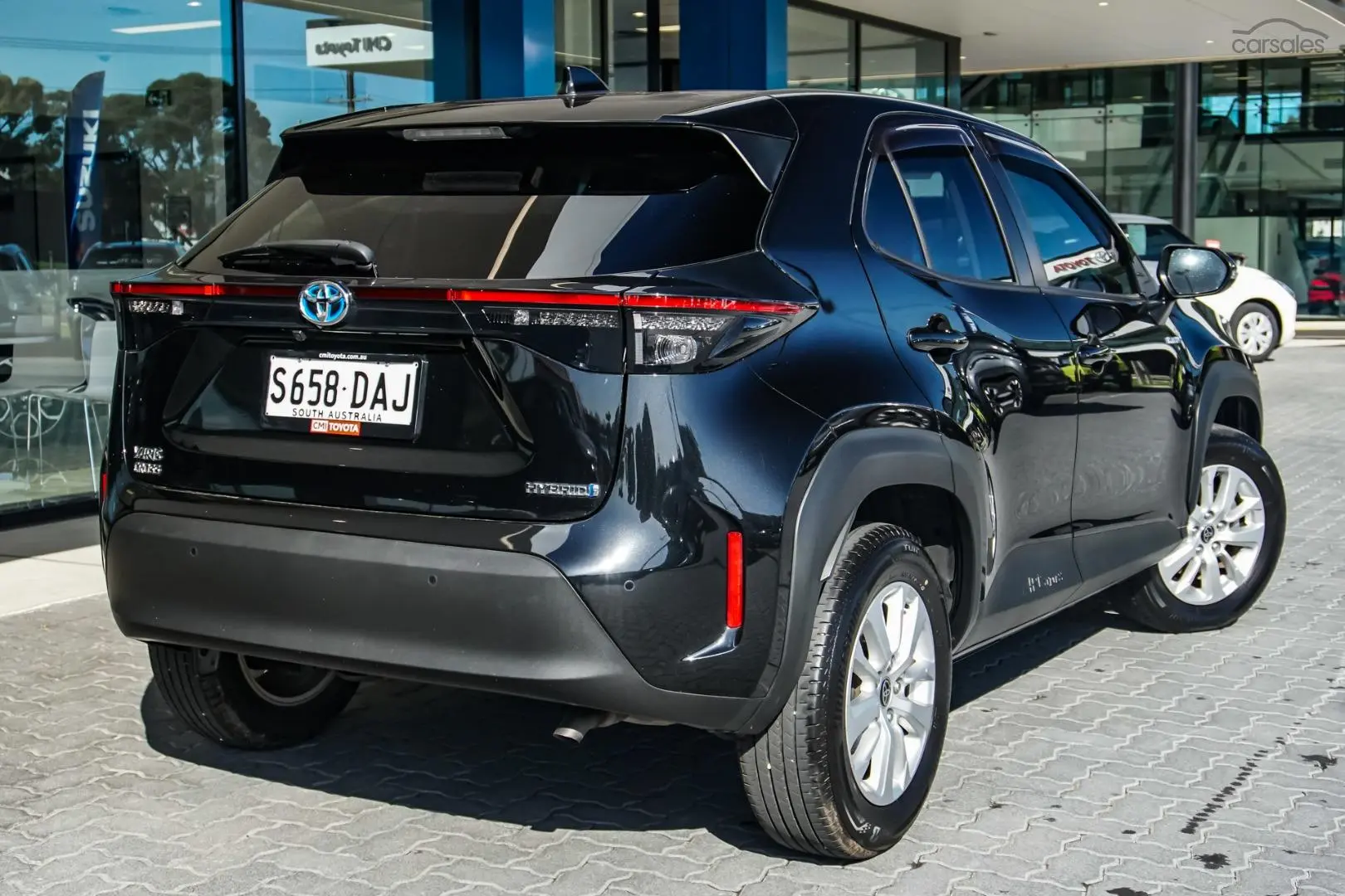 2022 Toyota Yaris Cross Image 2