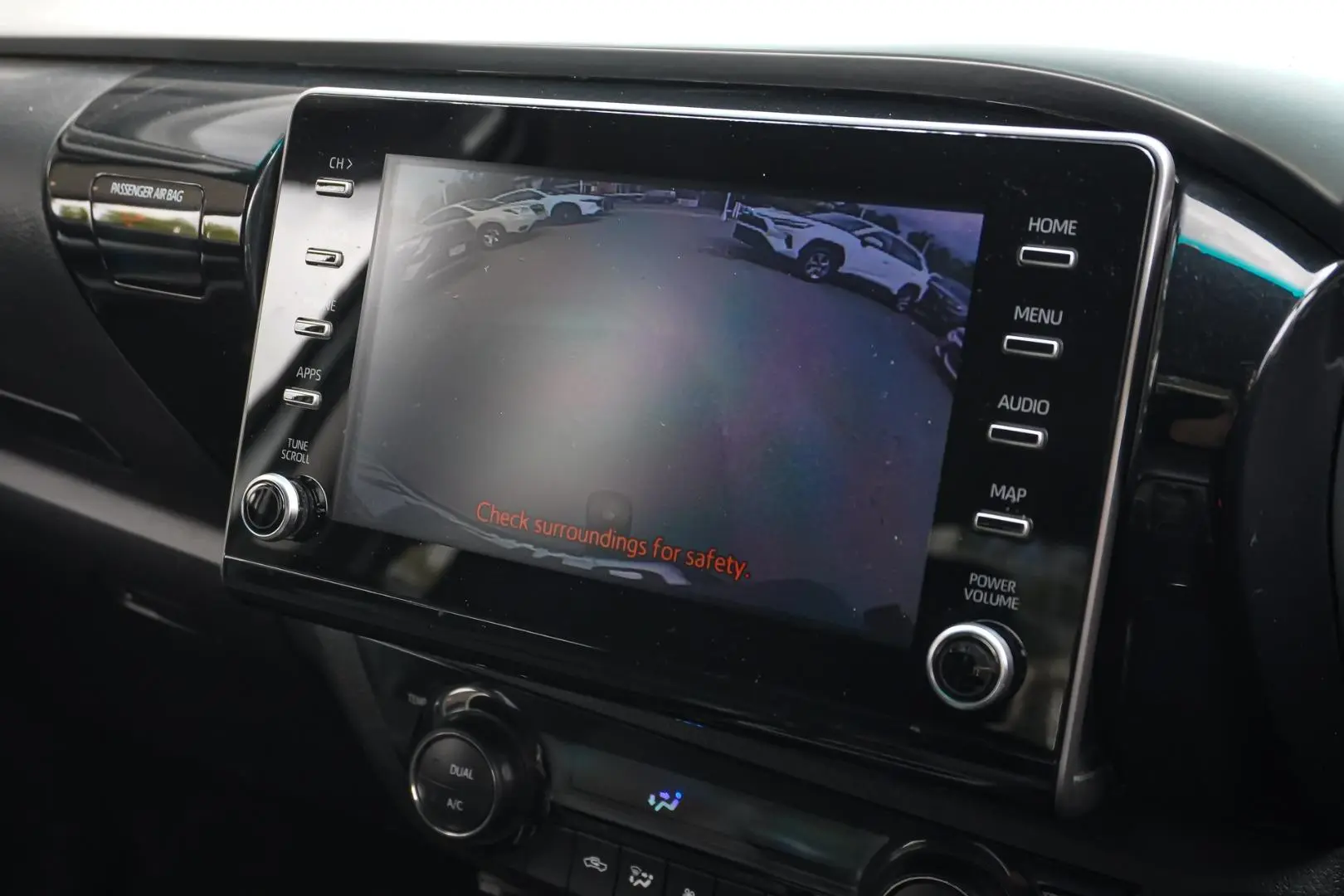 2023 Toyota Hilux Gallery Image 22