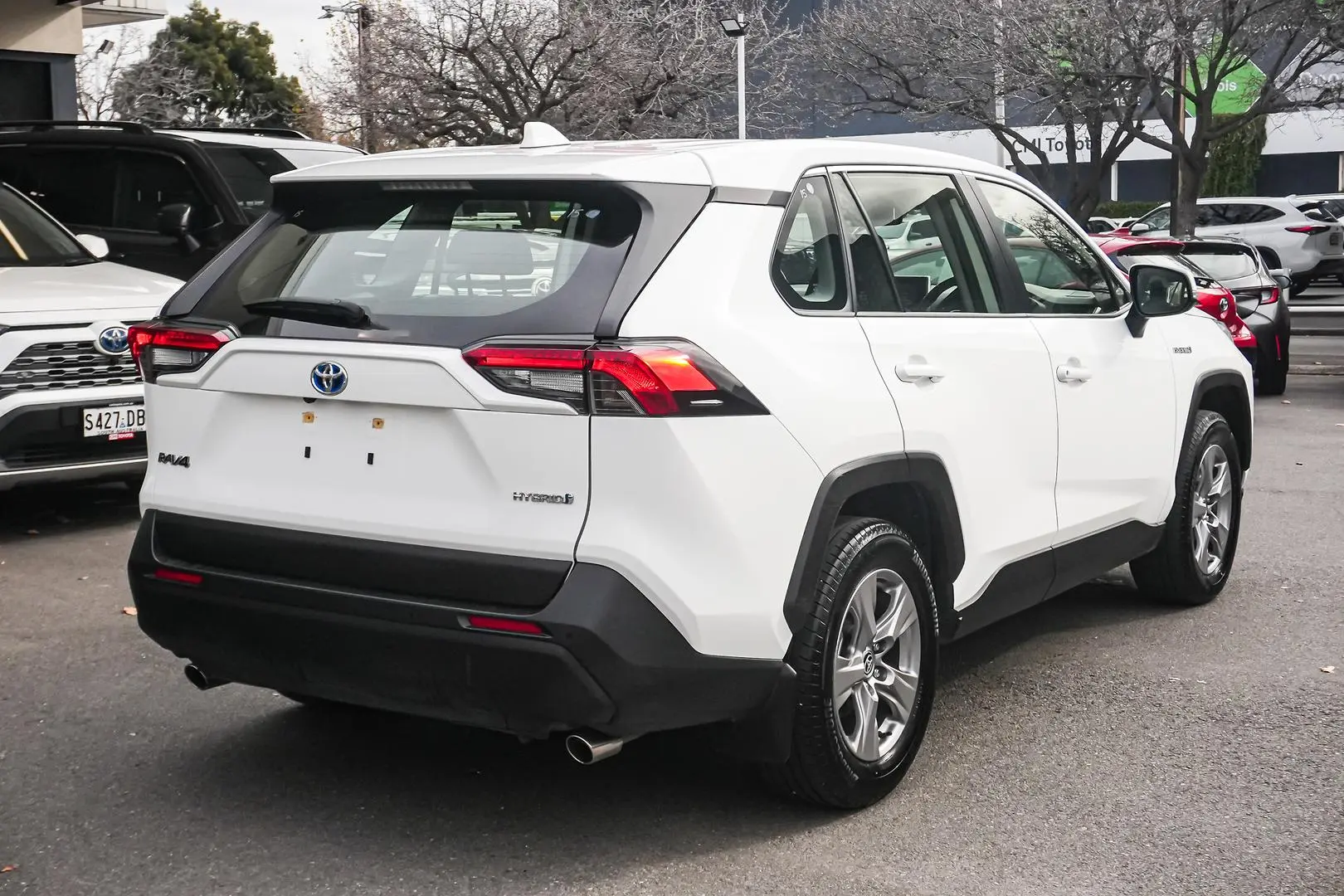 2023 Toyota RAV4 Gallery Image 2