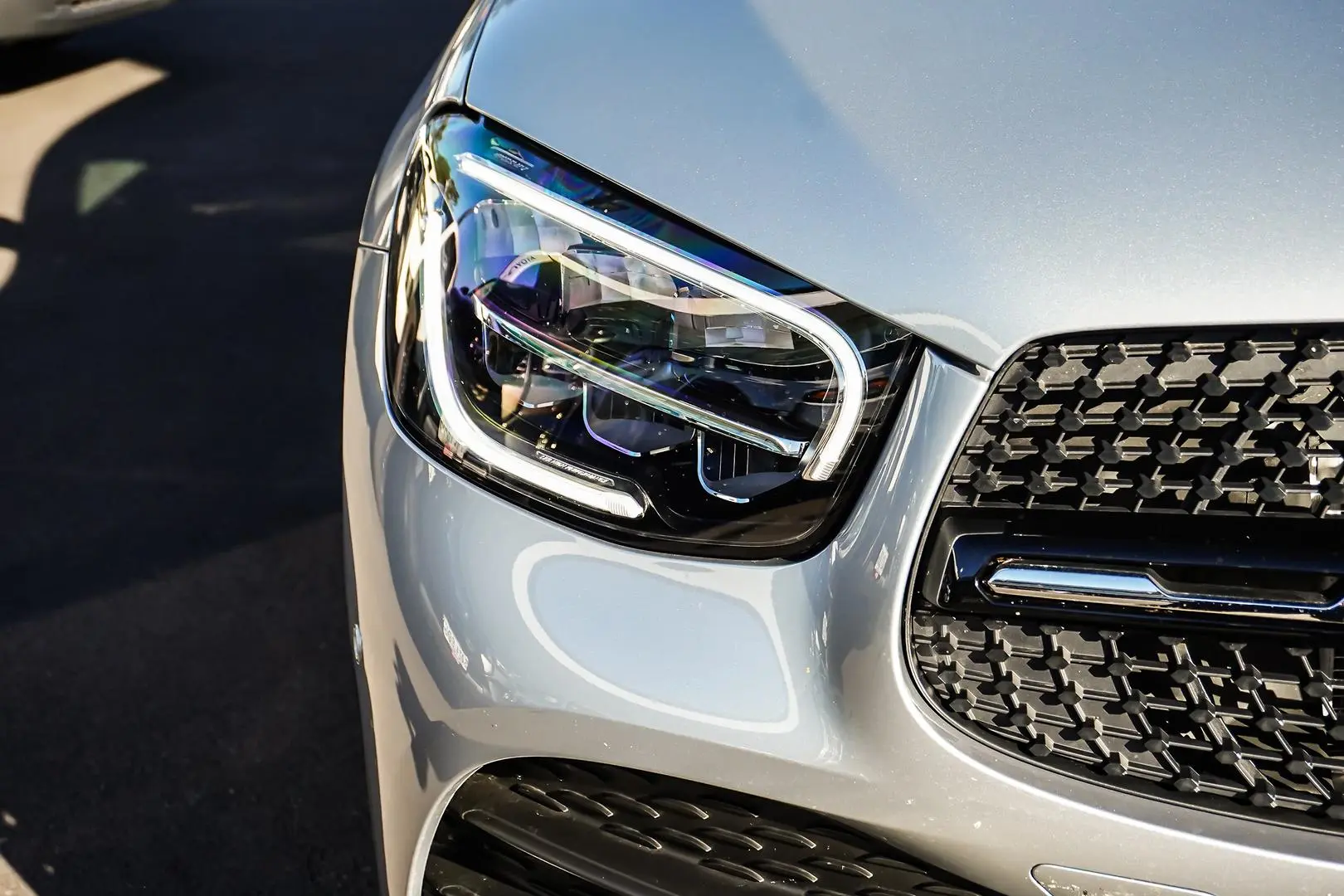 2022 Mercedes-Benz GLC-Class Gallery Image 12