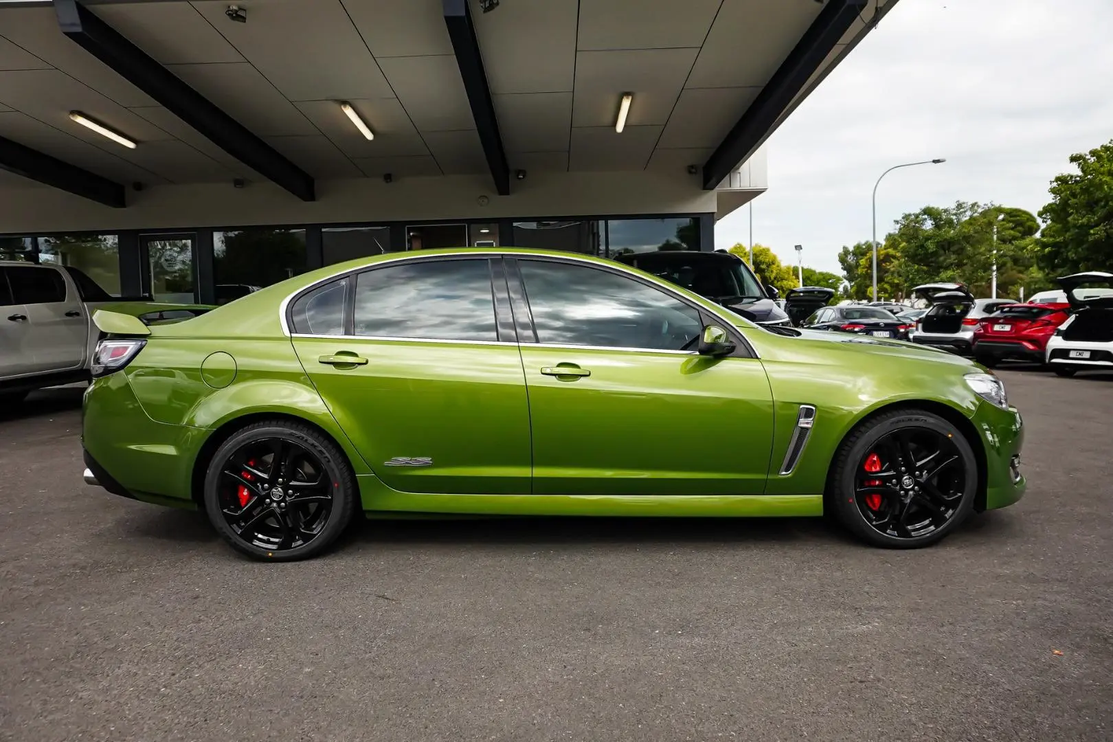 2016 Holden Commodore Gallery Image 4