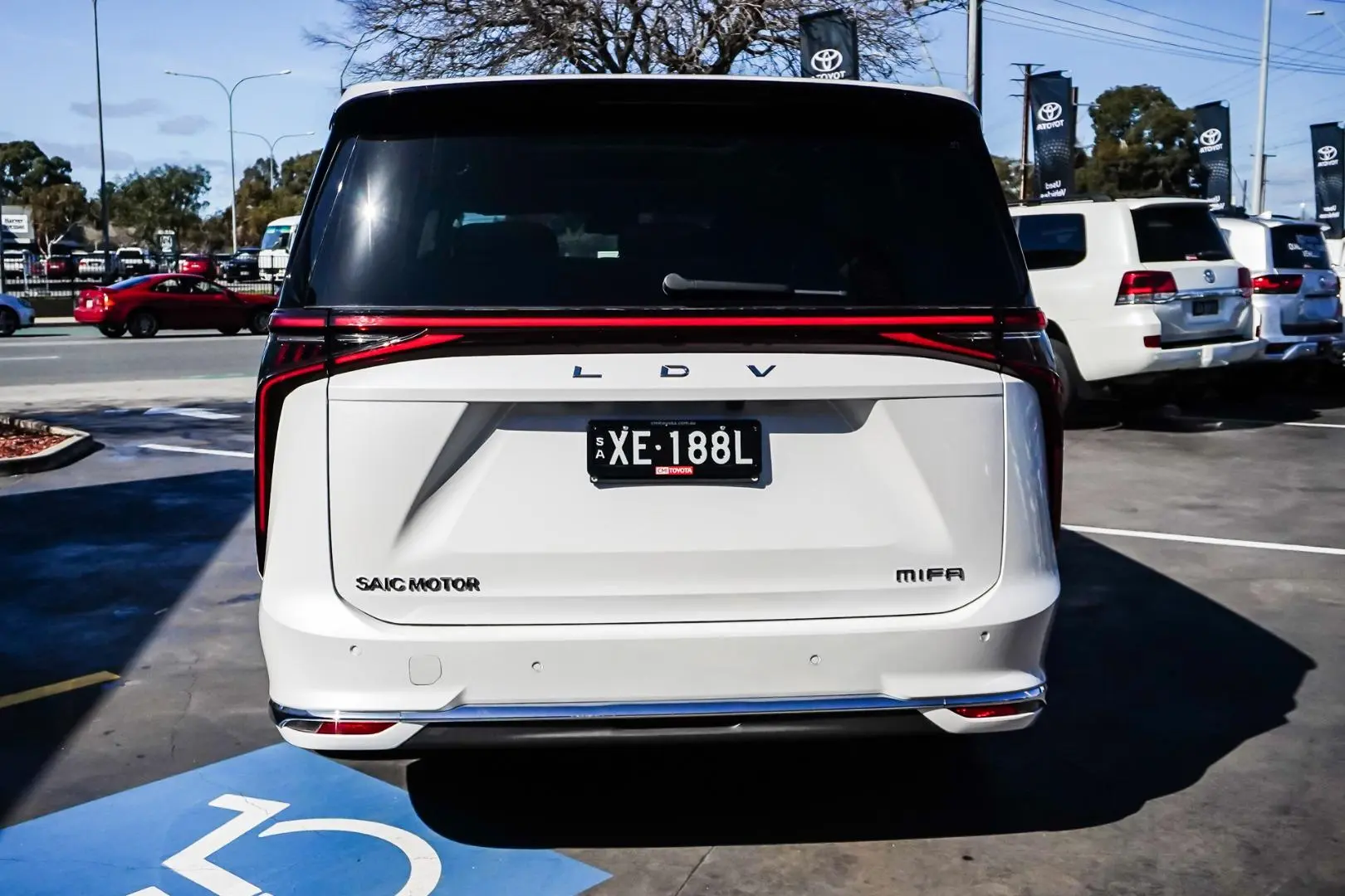 2023 LDV MIFA Gallery Image 6