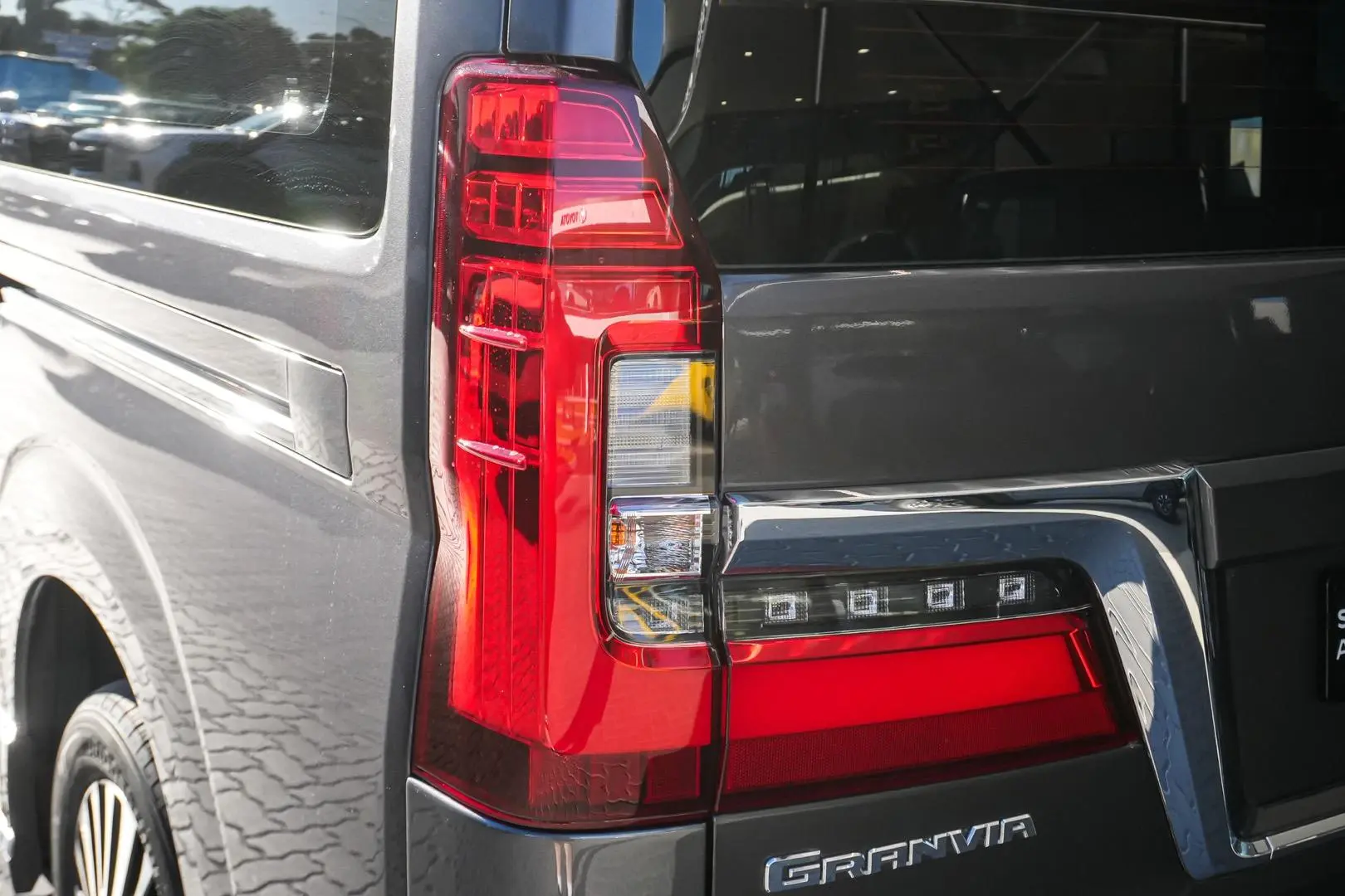 2019 Toyota Granvia Gallery Image 8