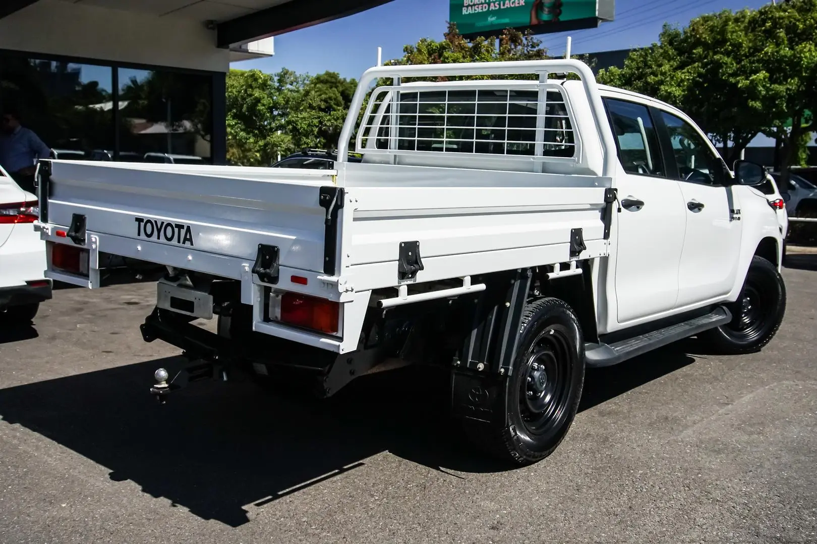 2020 Toyota Hilux Gallery Image 2