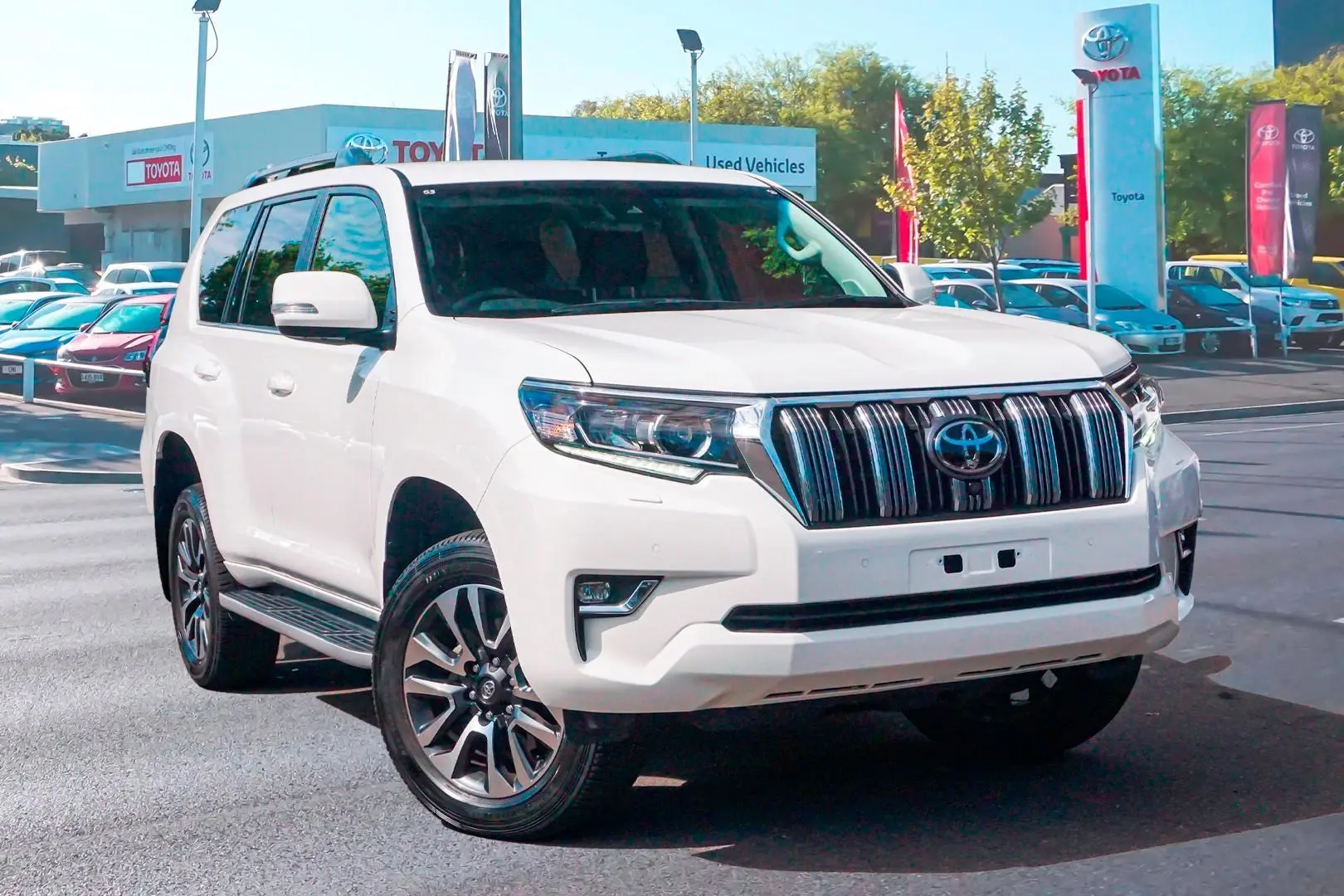 2022 Toyota Landcruiser Prado Gallery Image 1