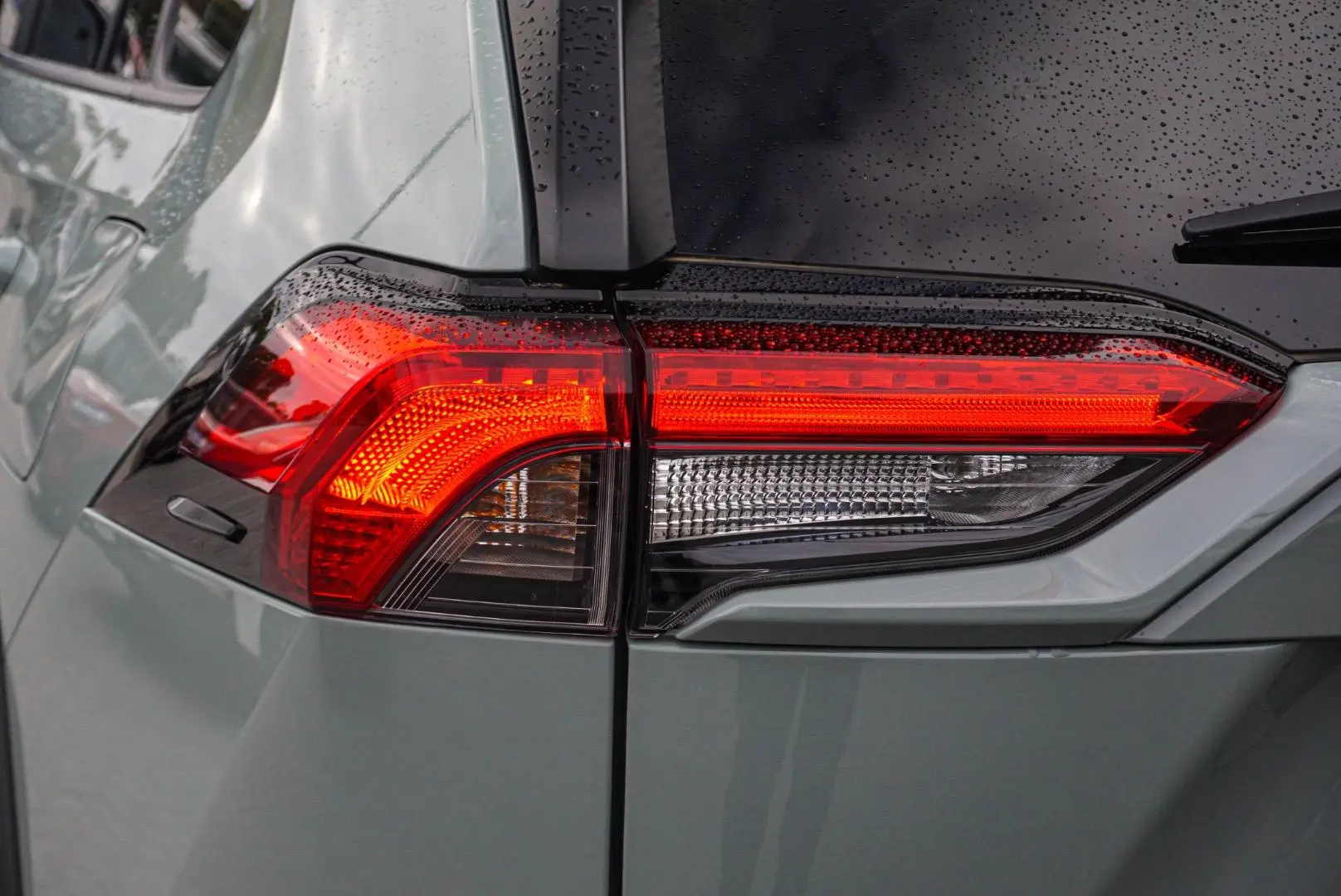 2022 Toyota RAV4 Gallery Image 14