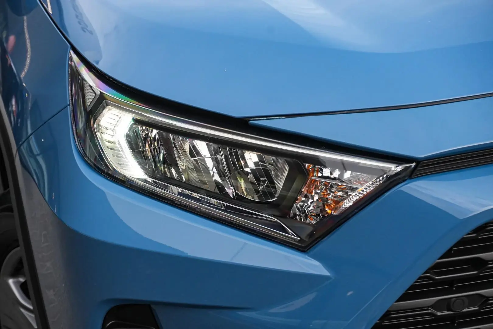 2024 Toyota RAV4 Gallery Image 12