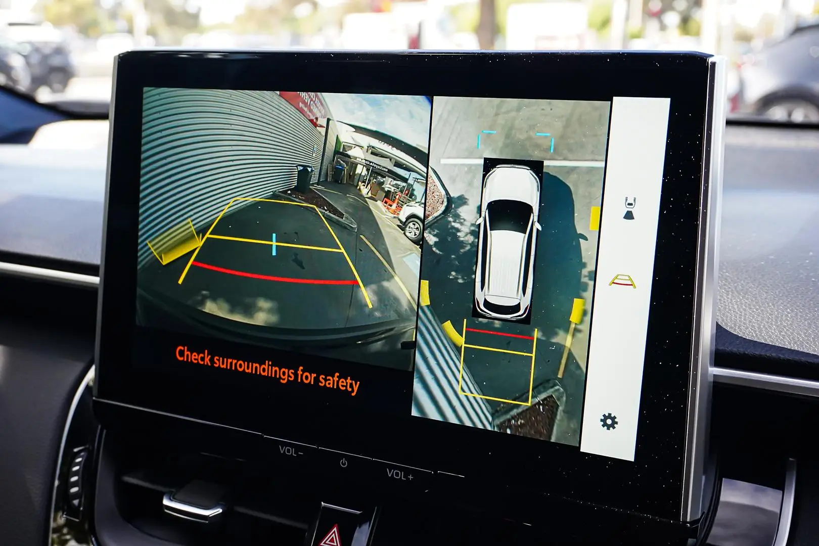 2024 Toyota Corolla Cross Gallery Image 24