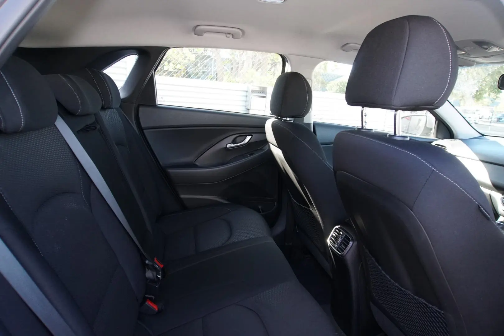 2022 Hyundai i30 Gallery Image 7