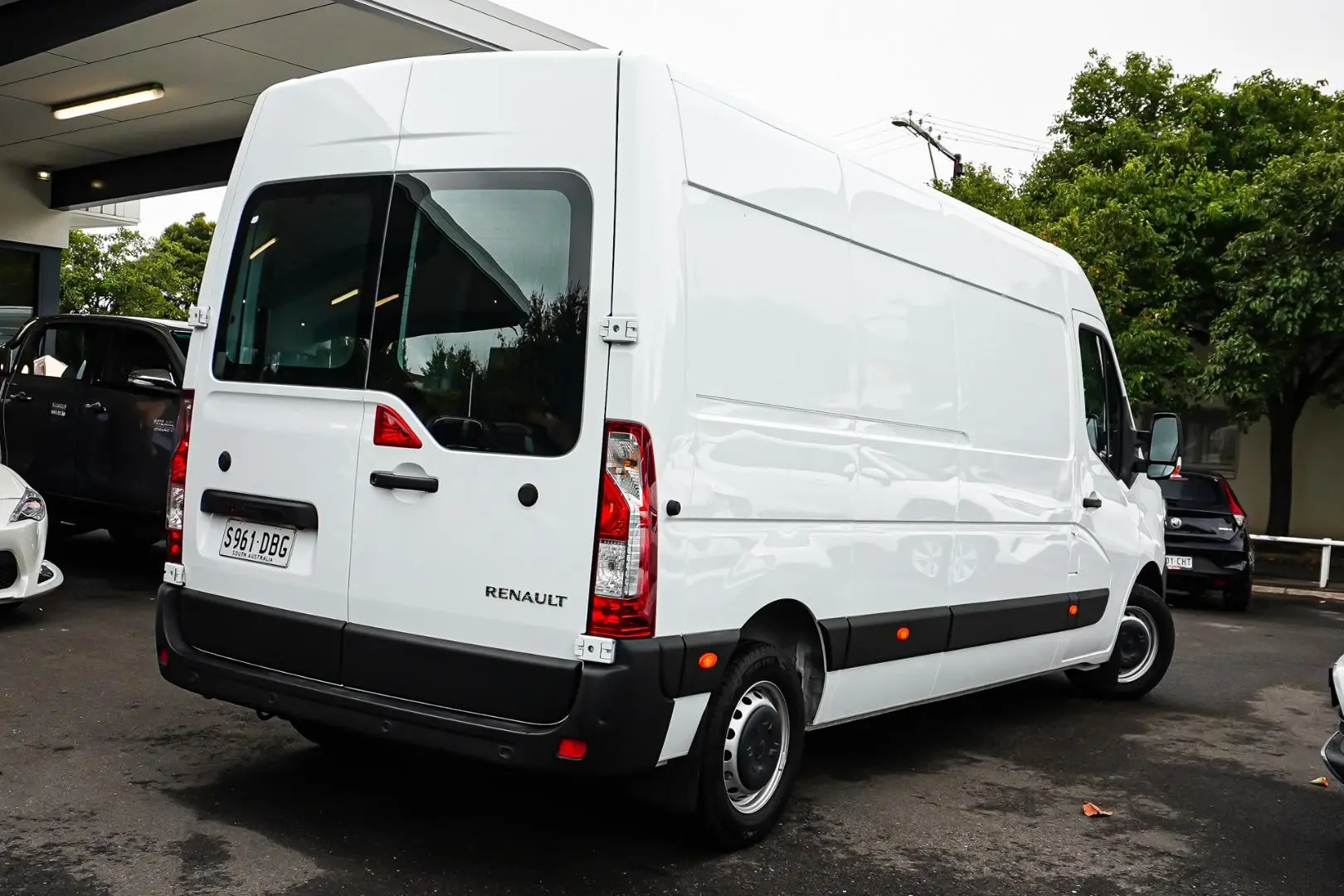 2023 Renault Master Gallery Image 3