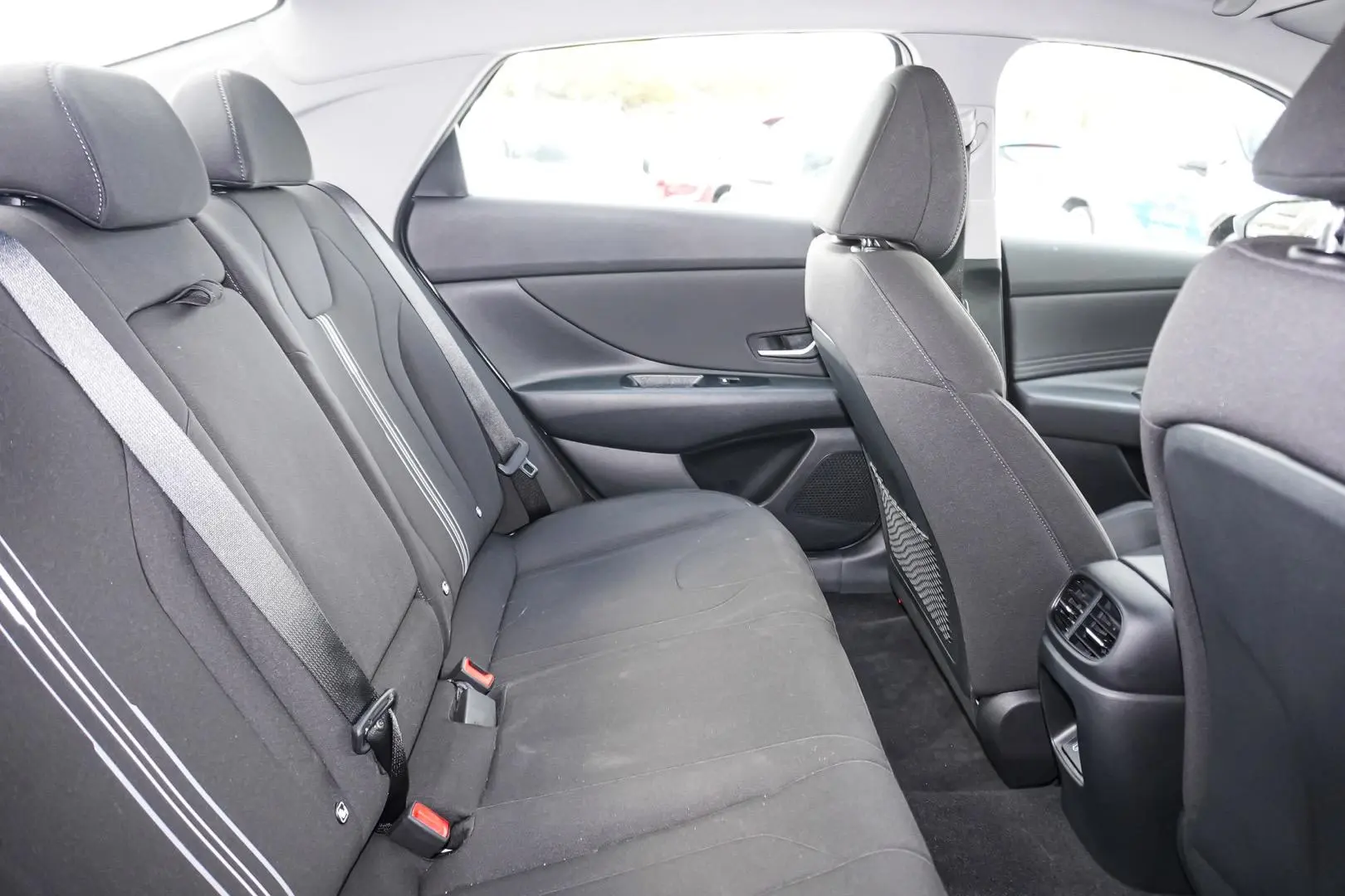 2025 Hyundai i30 Gallery Image 9