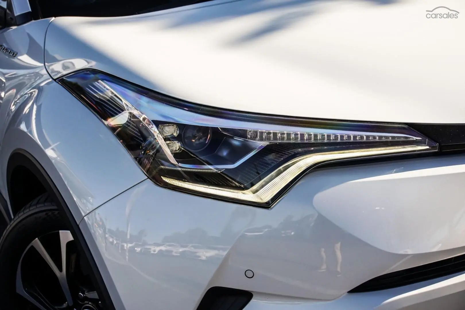 2017 Toyota C-HR Image 11