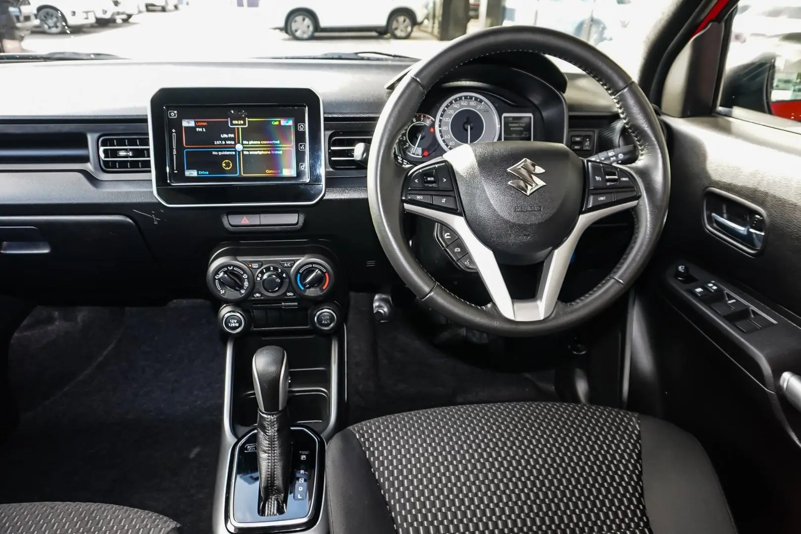 2022 Suzuki Ignis Gallery Image 9
