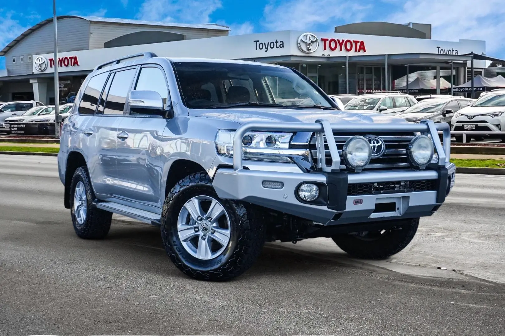 2018 Toyota Landcruiser Image